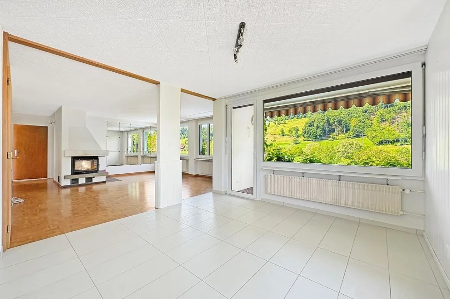 Maison bifamiliale avec piscine et jardin magnifique au bord de la Worble - Photo 8 sur 13
