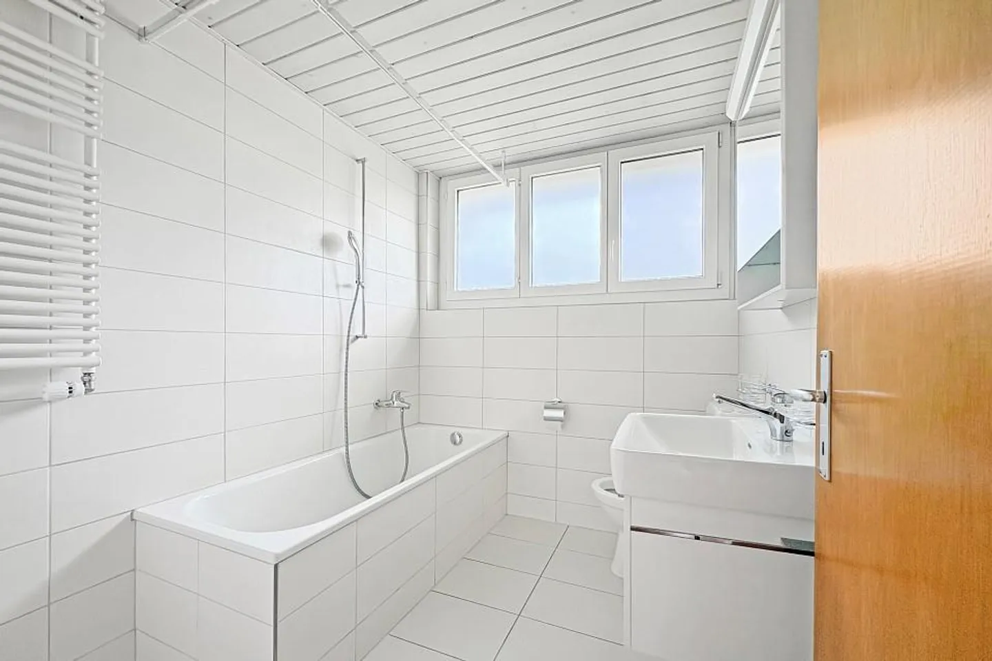 Maison bifamiliale avec piscine et jardin magnifique au bord de la Worble - Photo 9 sur 13