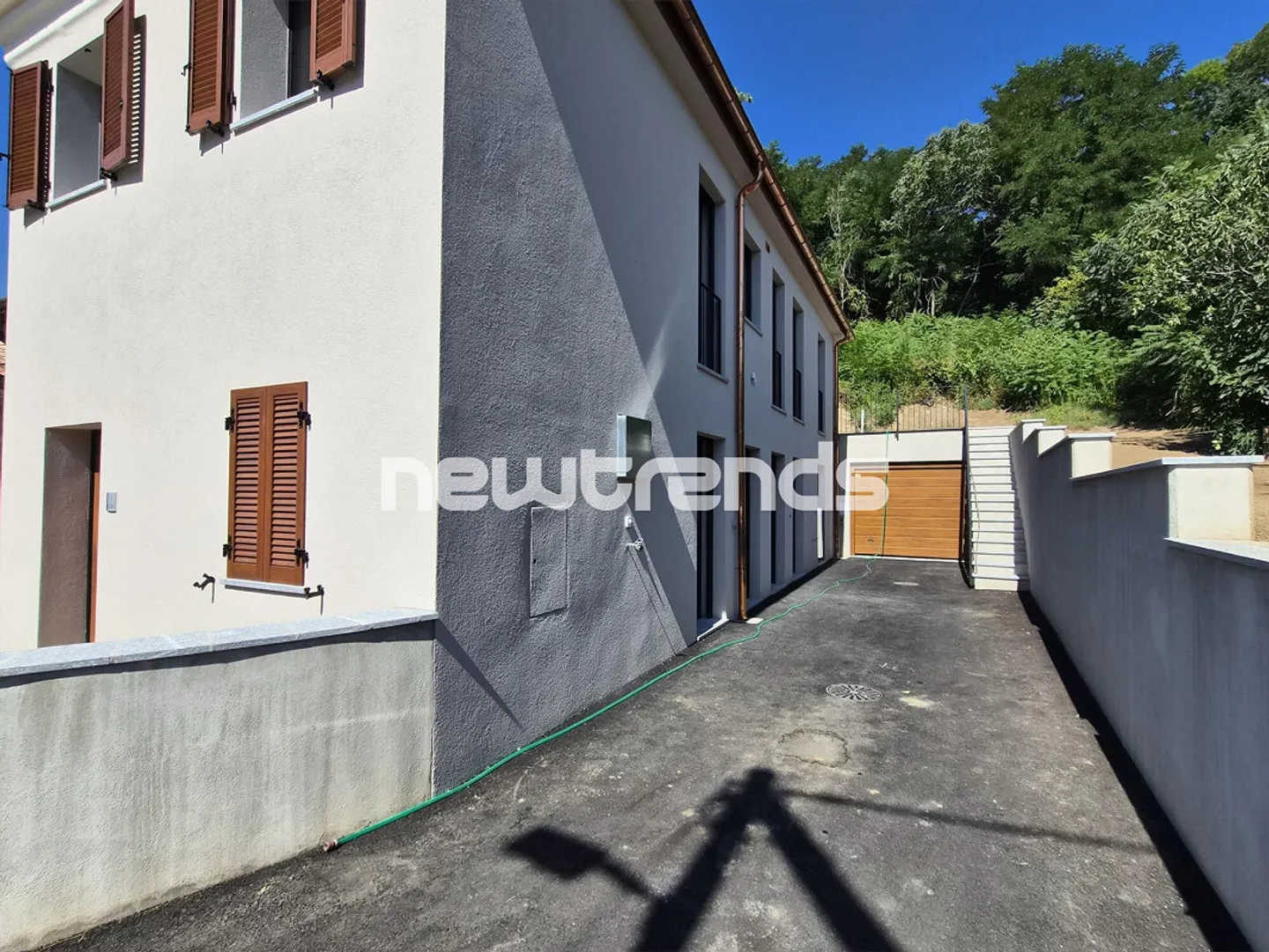 Appartamento moderno con giardino - Foto 11 di 13