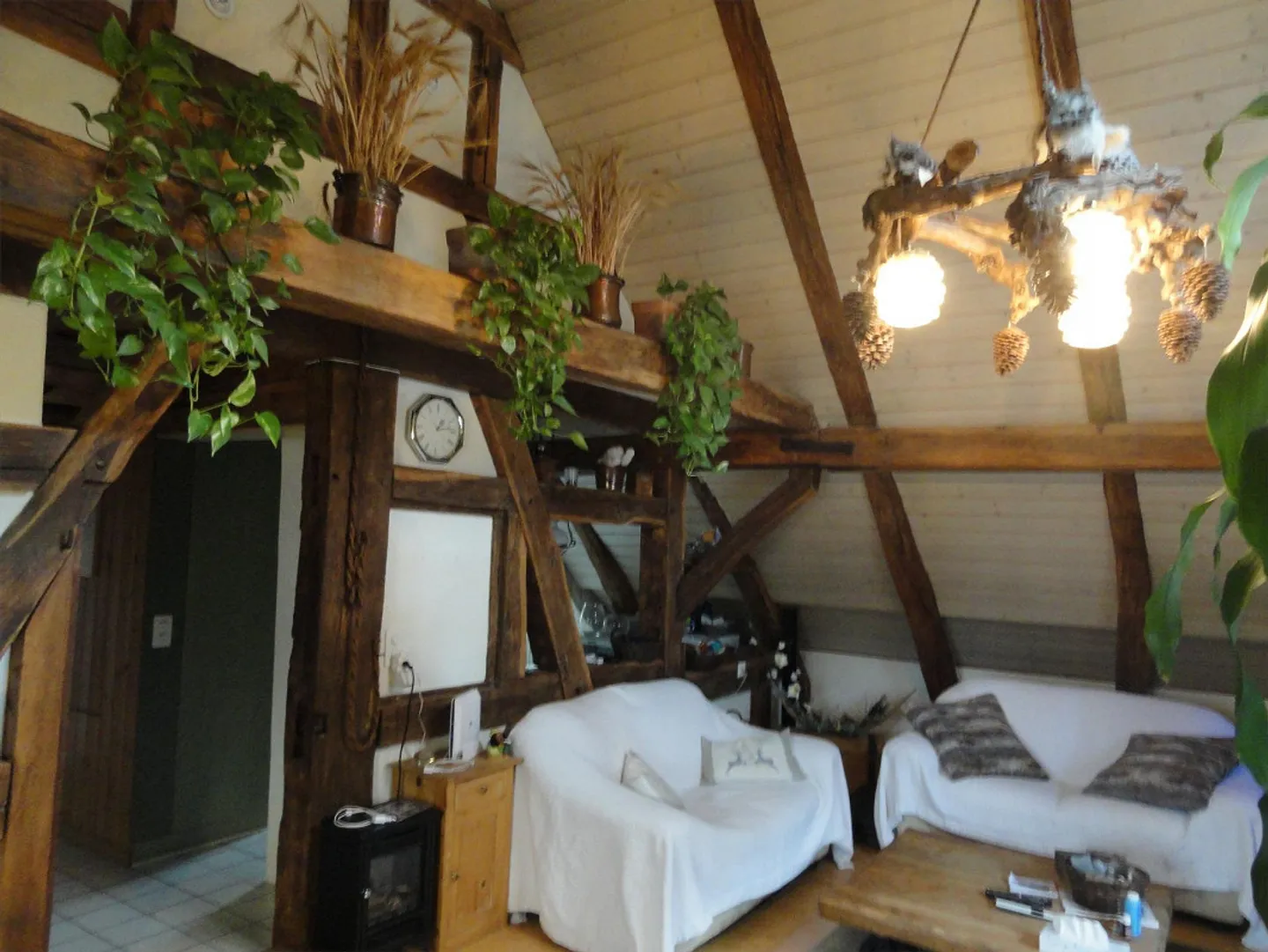 Original, large 4-room apartment - Photo 4 of 9