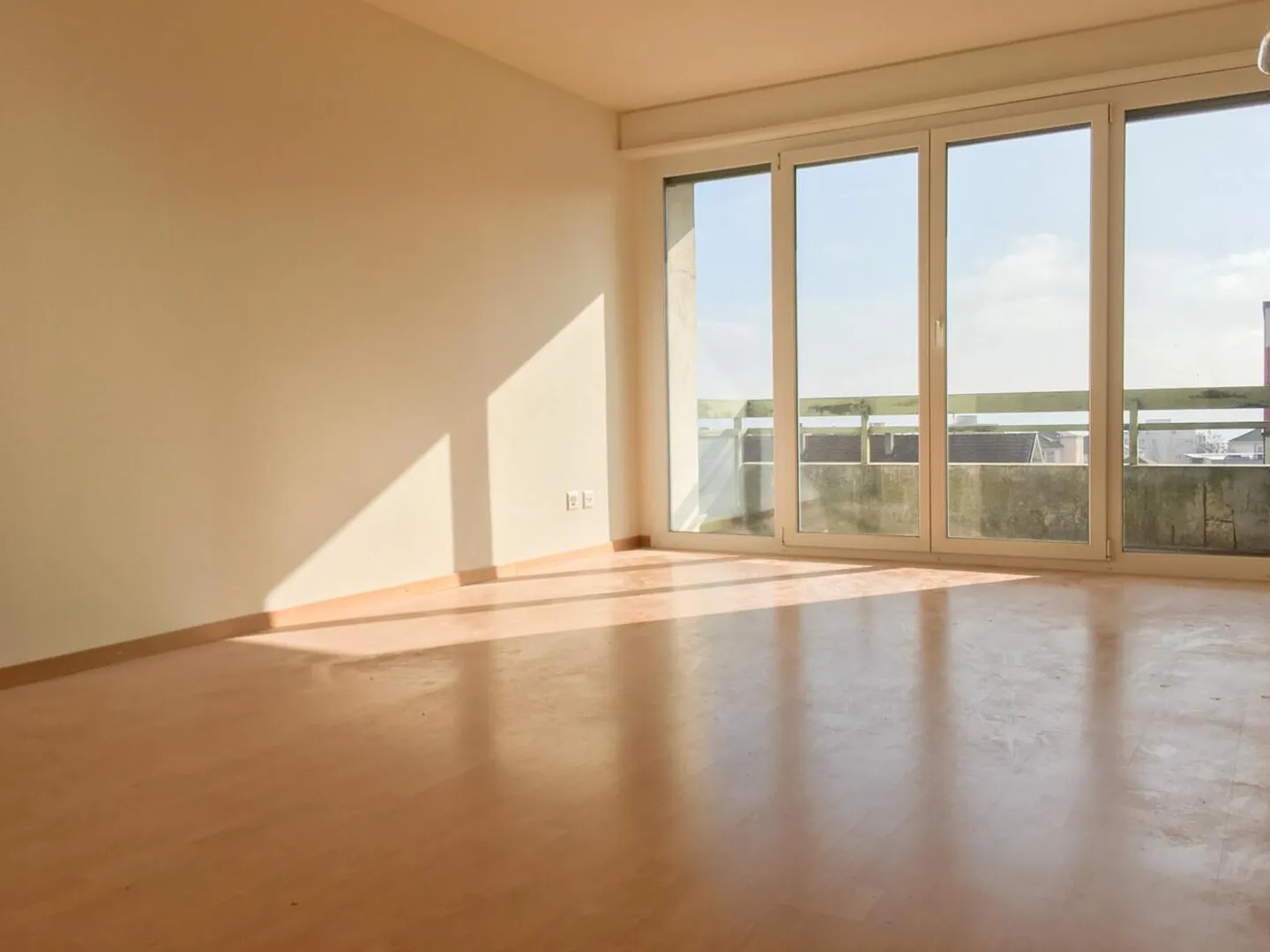Appartement de 4 pièces au 3ème étage à louer à Peseux - Photo 2 of 8