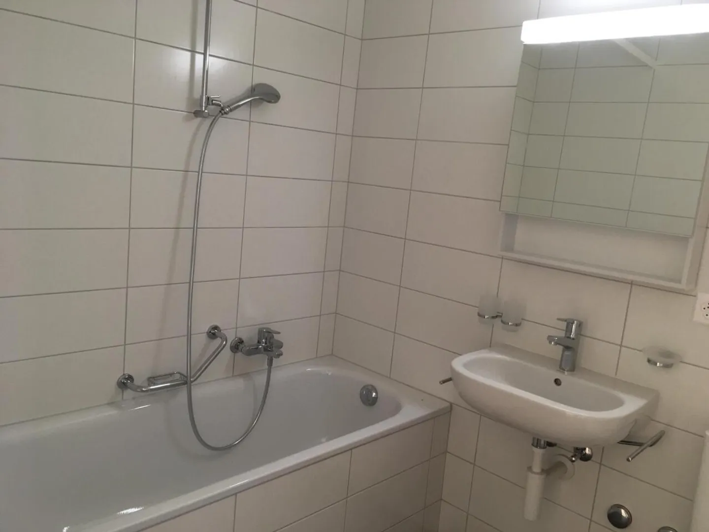 Appartement de 4 pièces au 3ème étage à louer à Peseux - Photo 8 of 8