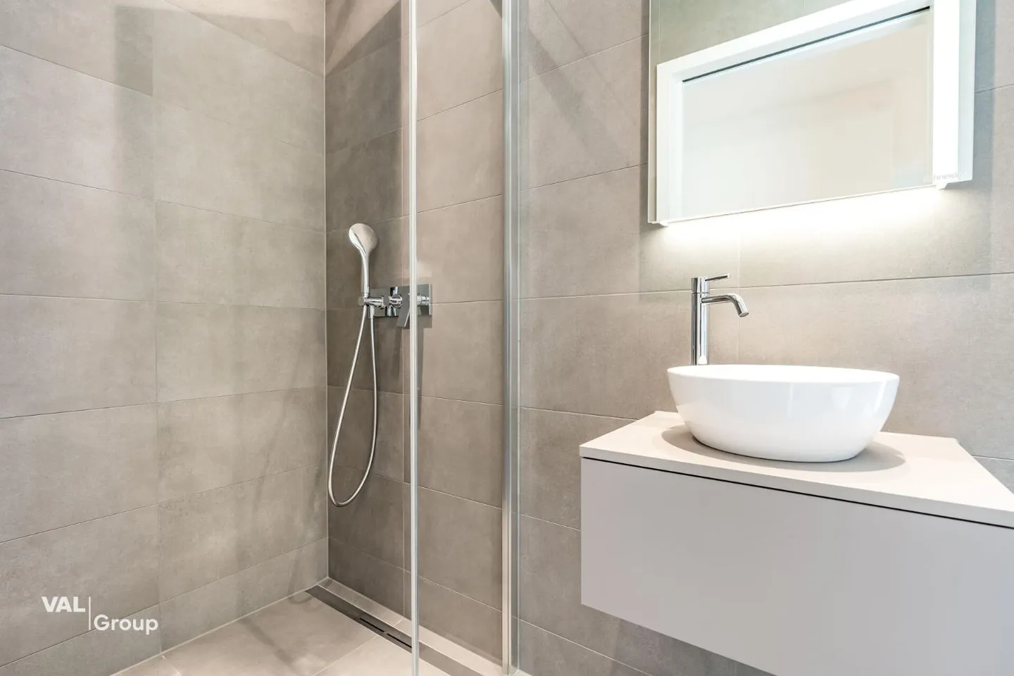 First rental of a high-quality 3.5-room apartment - Photo 9 of 13