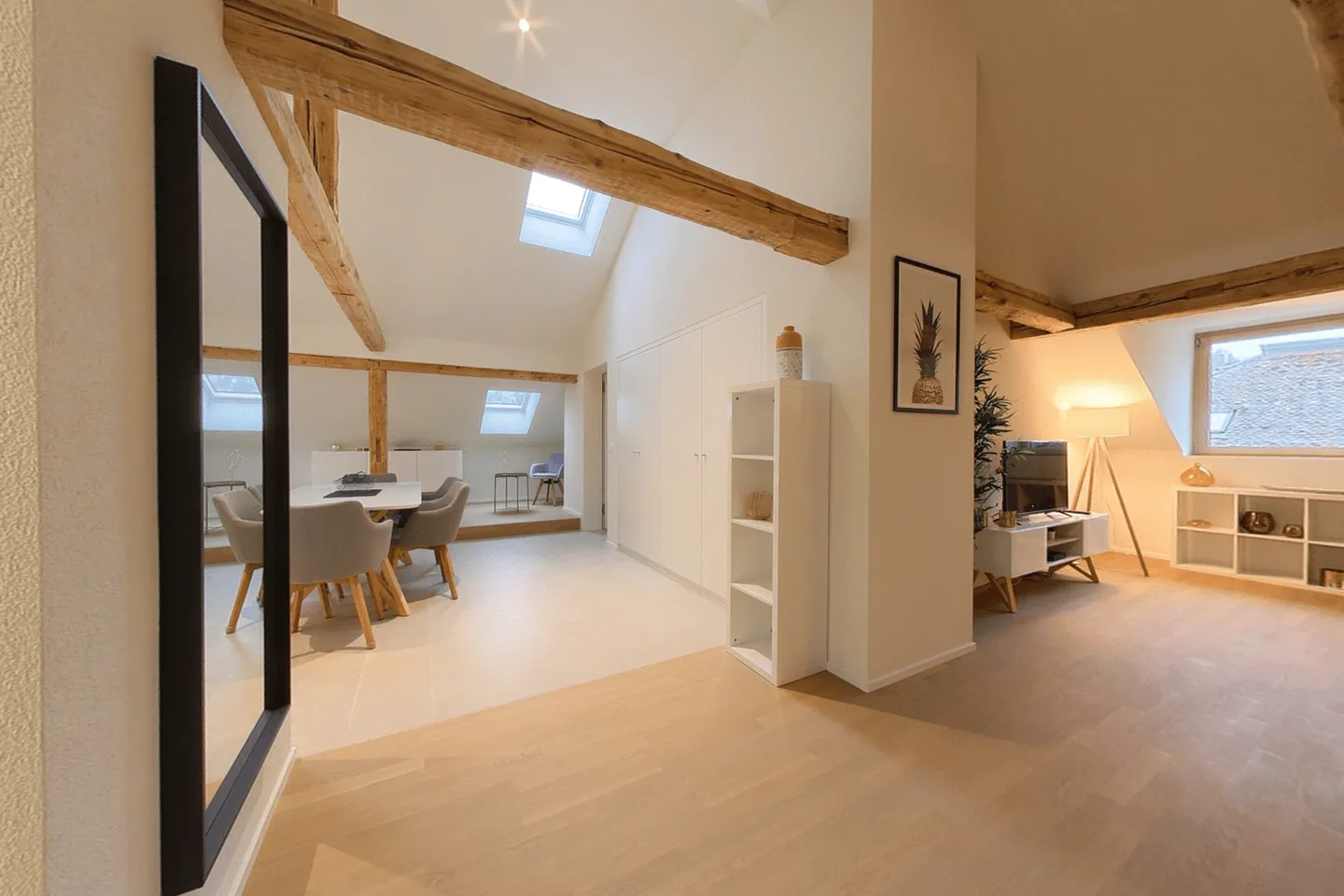 Stylish 1 bed apartment - Photo 6 of 8