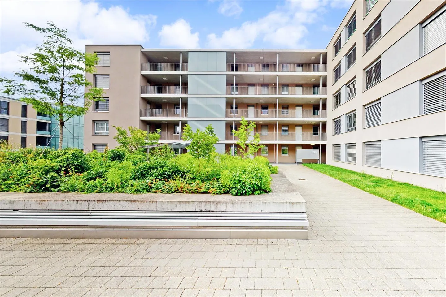 Wohnung mieten - Foto 2 von 11