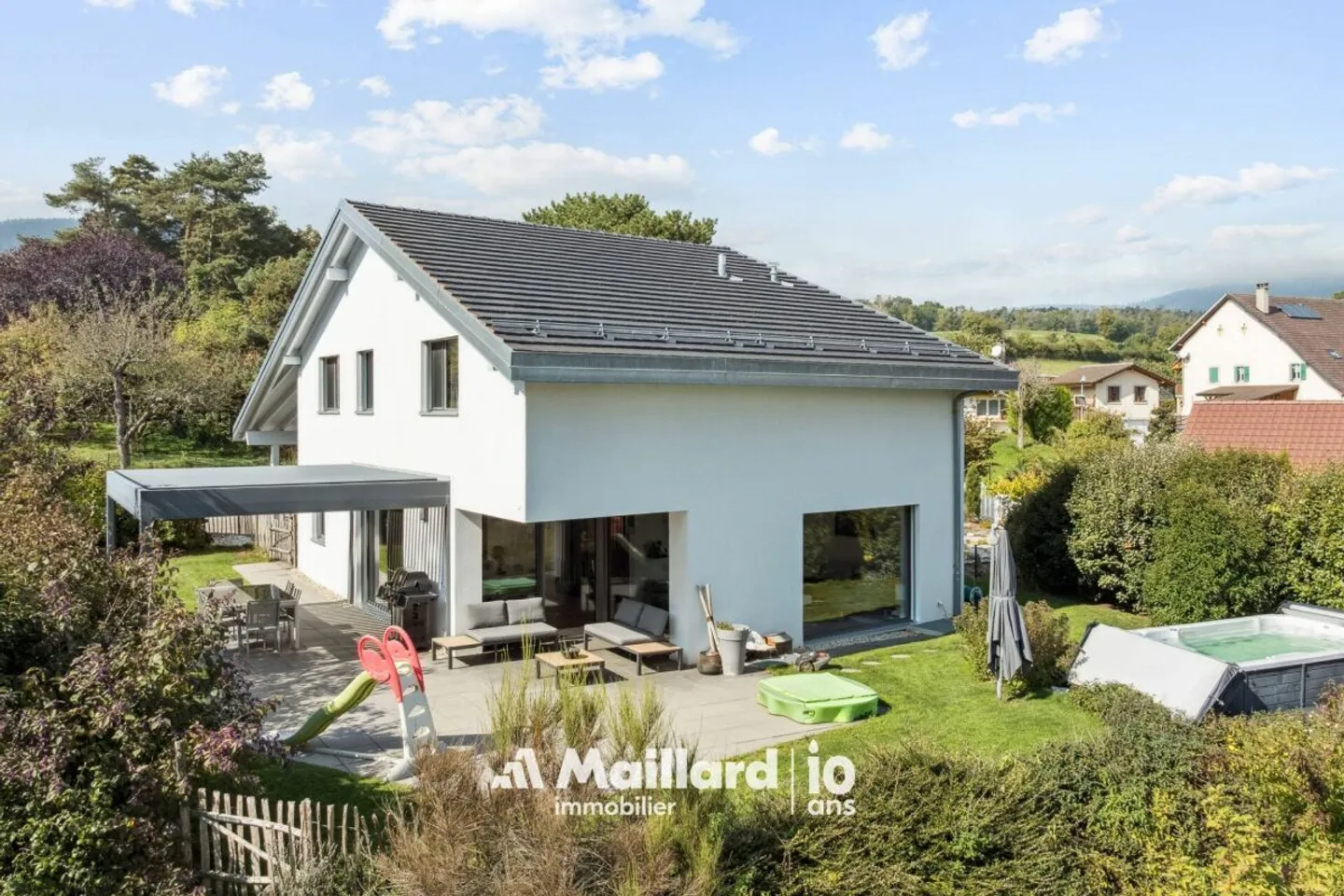 Bretonnières - Magnificent Contemporary House - Photo 1 of 19