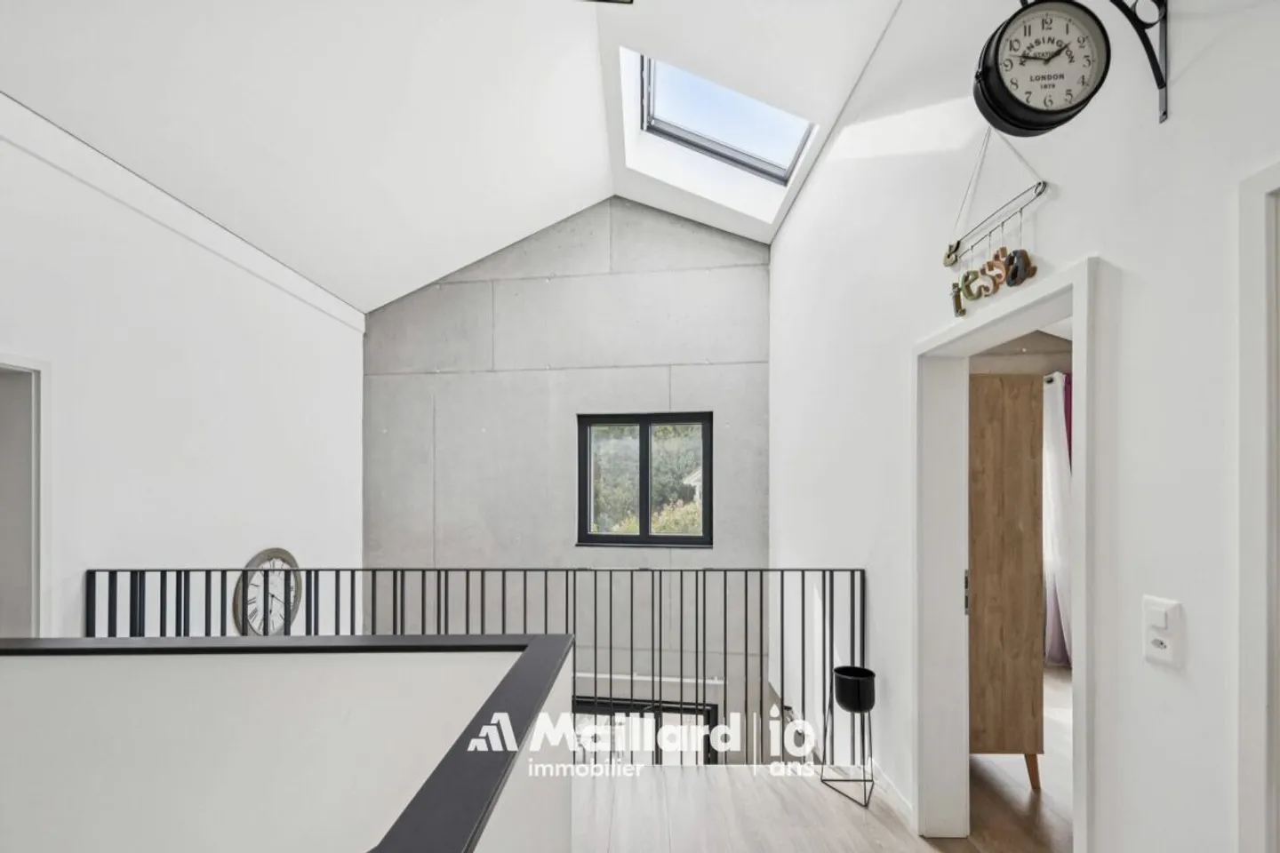 Bretonnières - Magnificent Contemporary House - Photo 7 of 19