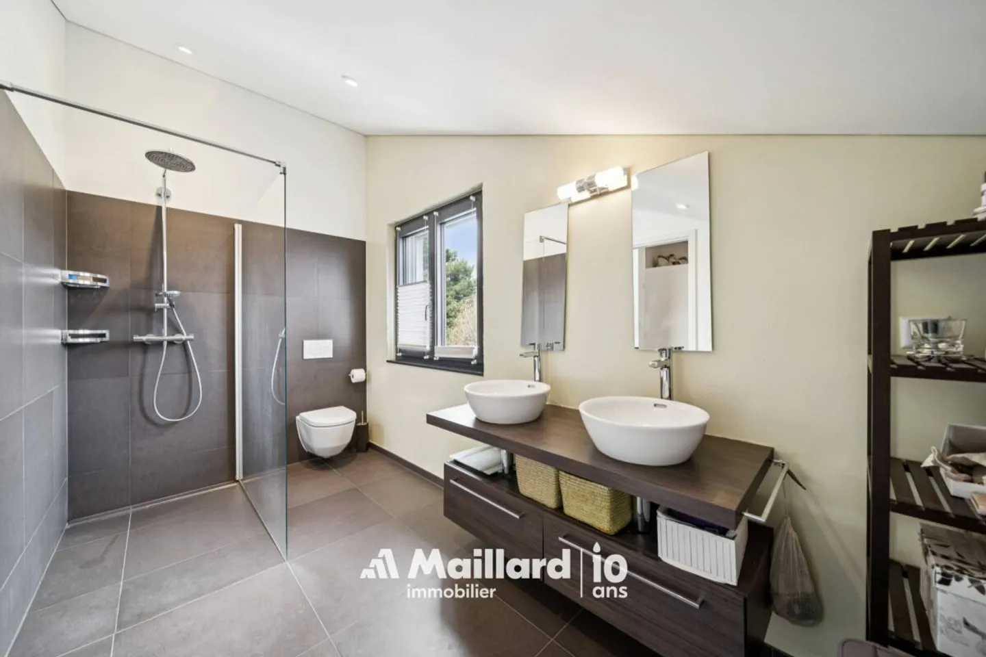 Bretonnières - Magnificent Contemporary House - Photo 9 of 19