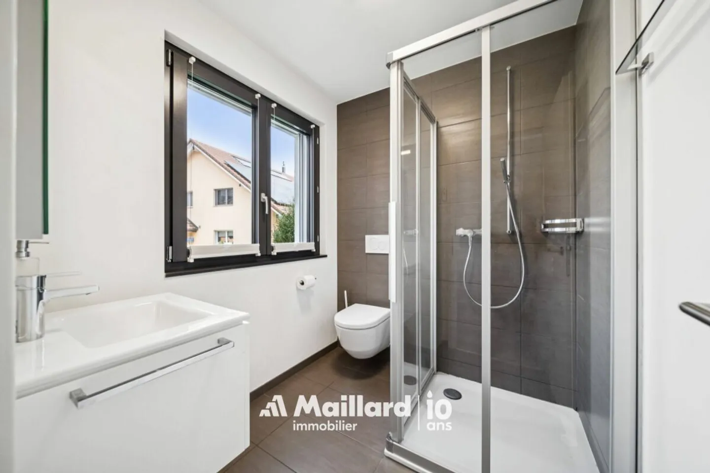 Bretonnières - Magnificent Contemporary House - Photo 14 of 19