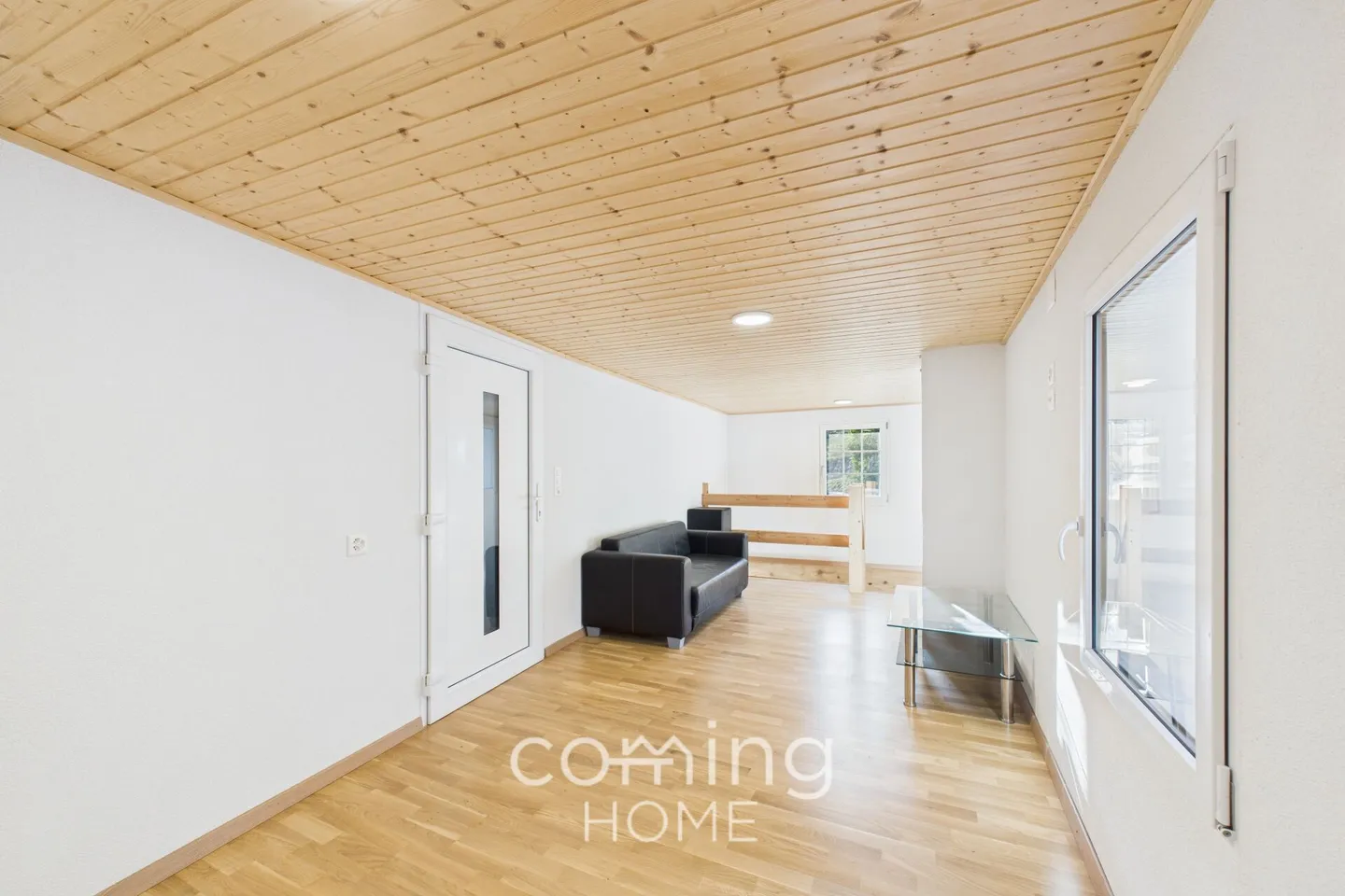 Appartement 1,5 pièces récemment rénové avec vue sur la montagne dans un emplacement calme et ensoleillé - Photo 1 sur 11