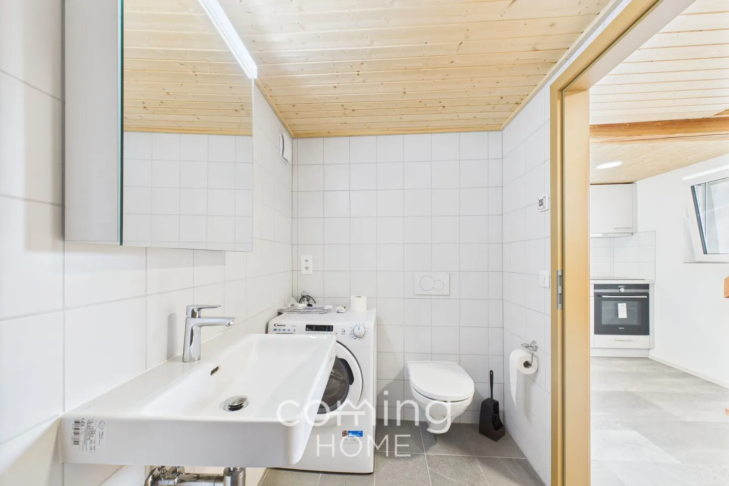 Appartement 1,5 pièces récemment rénové avec vue sur la montagne dans un emplacement calme et ensoleillé - Photo 8 sur 11