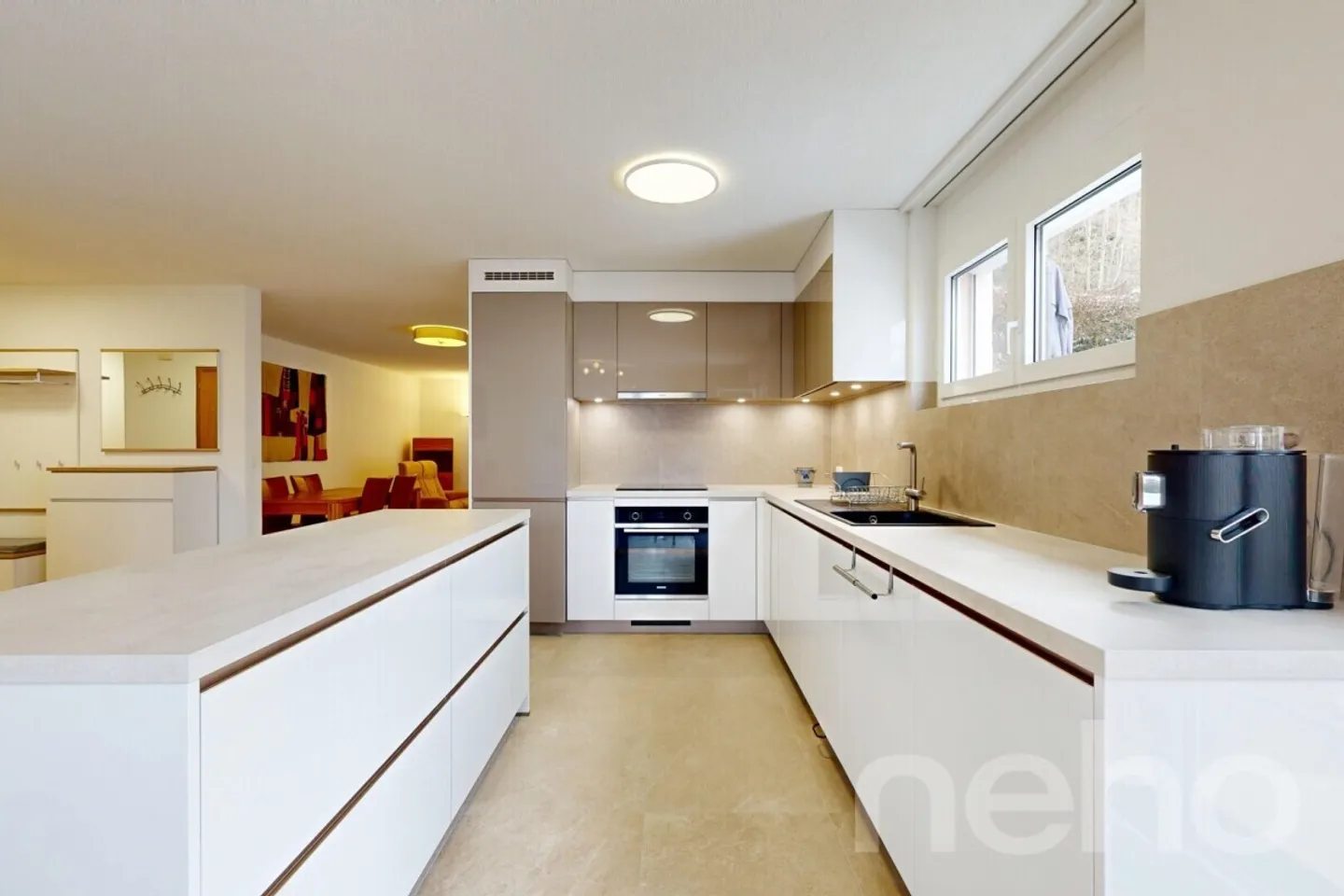 Superbe appartement de 4.5p entièrement rénové avec grande terrasse! - Photo 7 sur 12