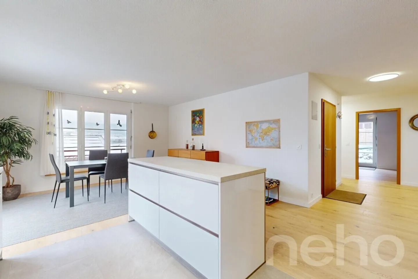 Superbe appartement de 4.5p entièrement rénové avec grande terrasse! - Photo 8 sur 12