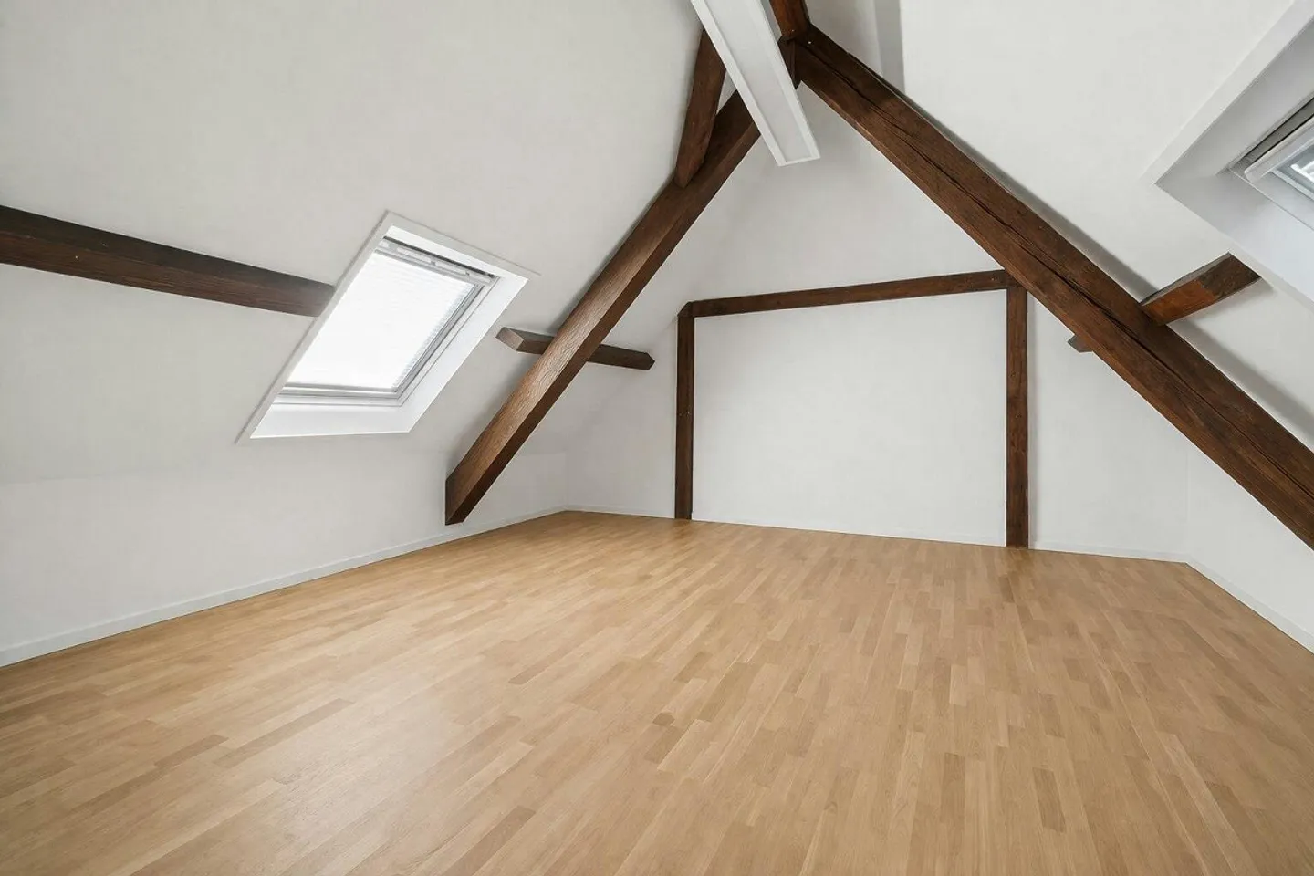 Moderne Bürofläche mit Terrasse - Foto 6 von 12
