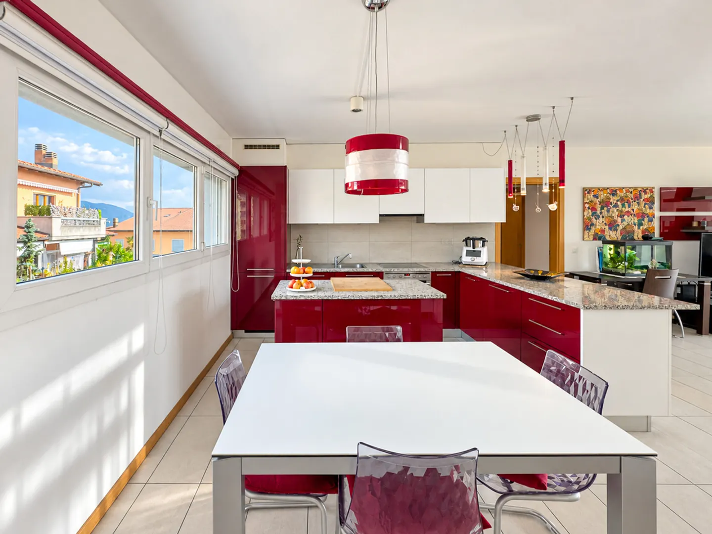 Appartement spacieux au dernier étage avec terrasse à Stabio - Photo 5 sur 12