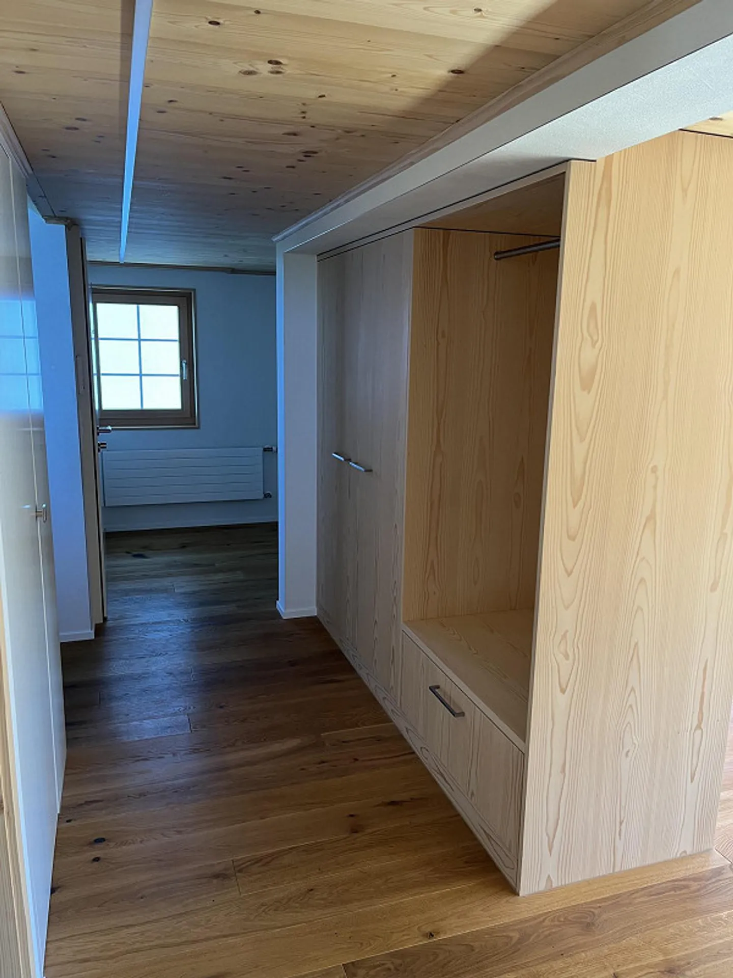 2-storey, recently renovated 4.5 room apartment for rent - Photo 16 of 21