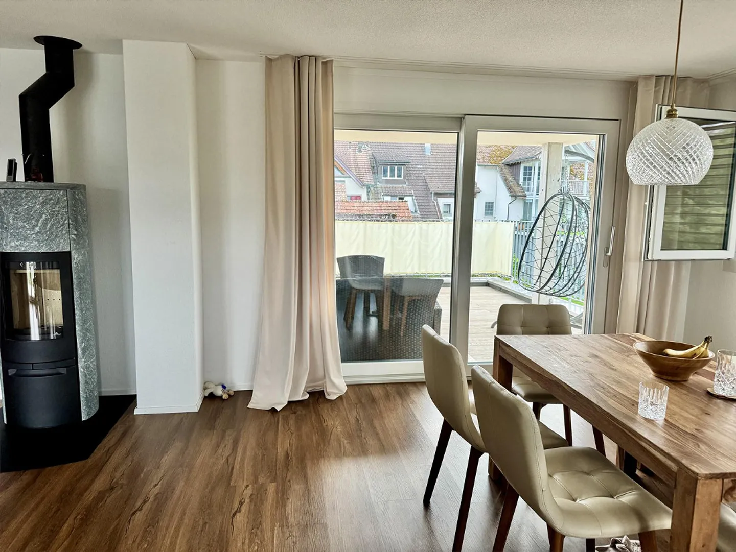 Newly built comfortable apartment, 3 1/2 rooms, with 2 balconies and Rhine view - Photo 1 of 11