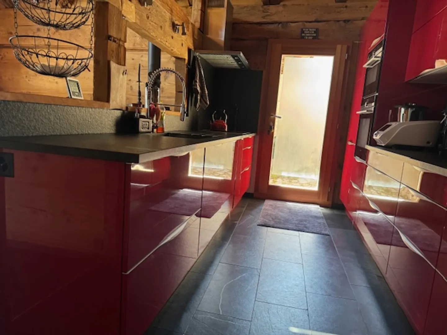 Charming Chalet with Modern Touch - Photo 9 of 13