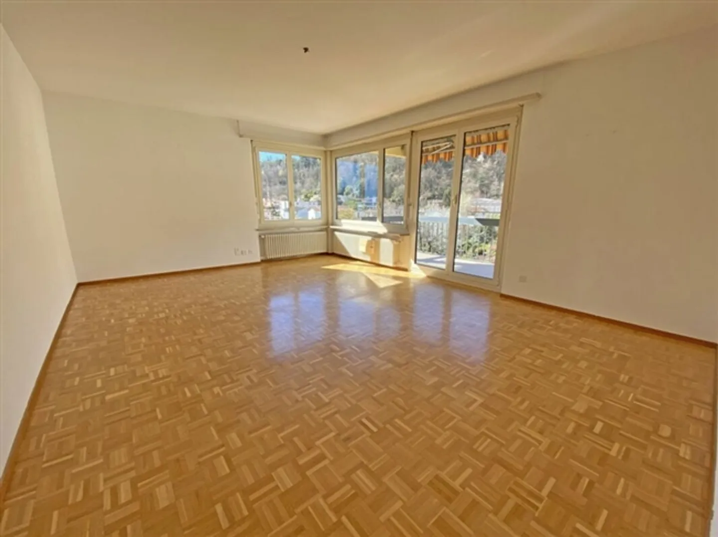 3.5 Room apartment - Photo 6 of 12