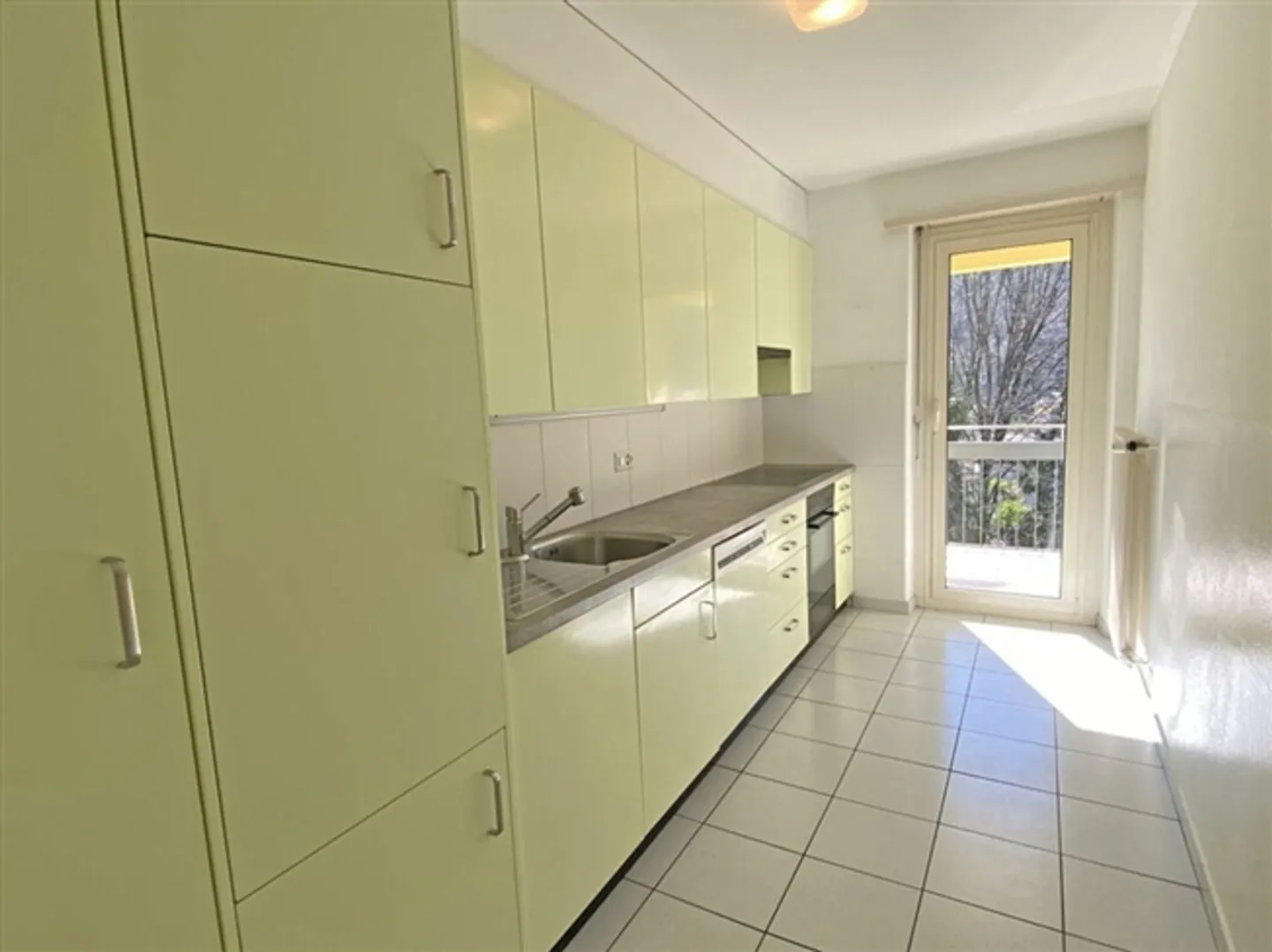 3.5 Room apartment - Photo 9 of 12