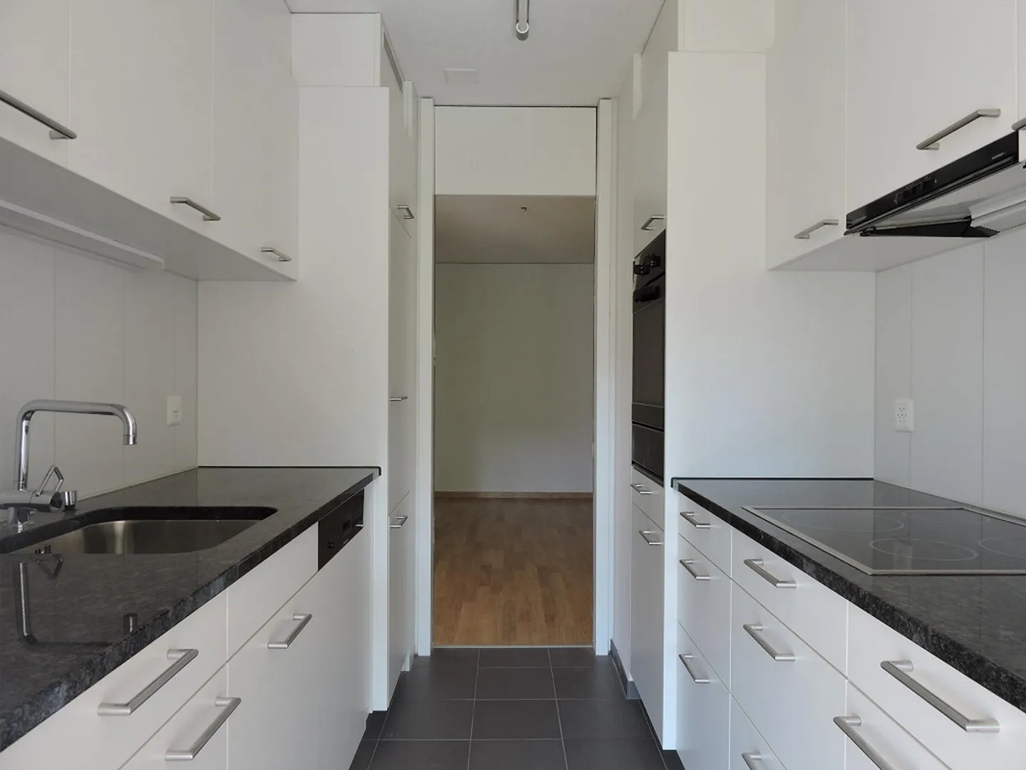 Ampio appartamento 4.5 locali - Foto 6 di 9