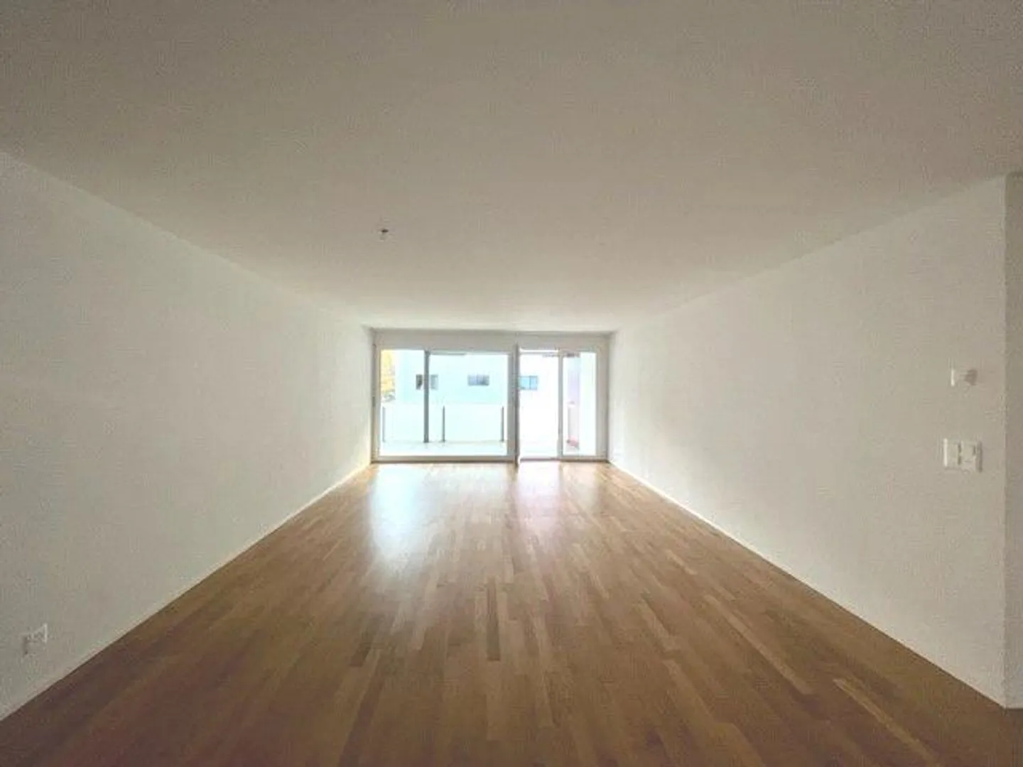 Geräumige Gartenwohnung - Foto 3 von 6