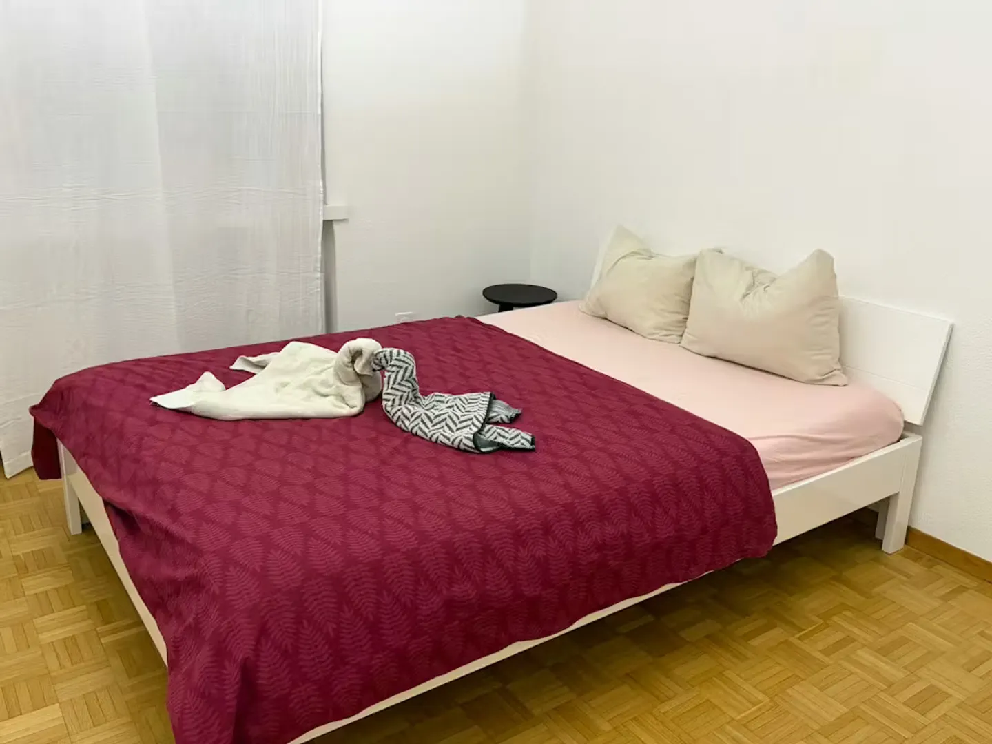 Charmantes Chalet in Zürich - Foto 2 von 10