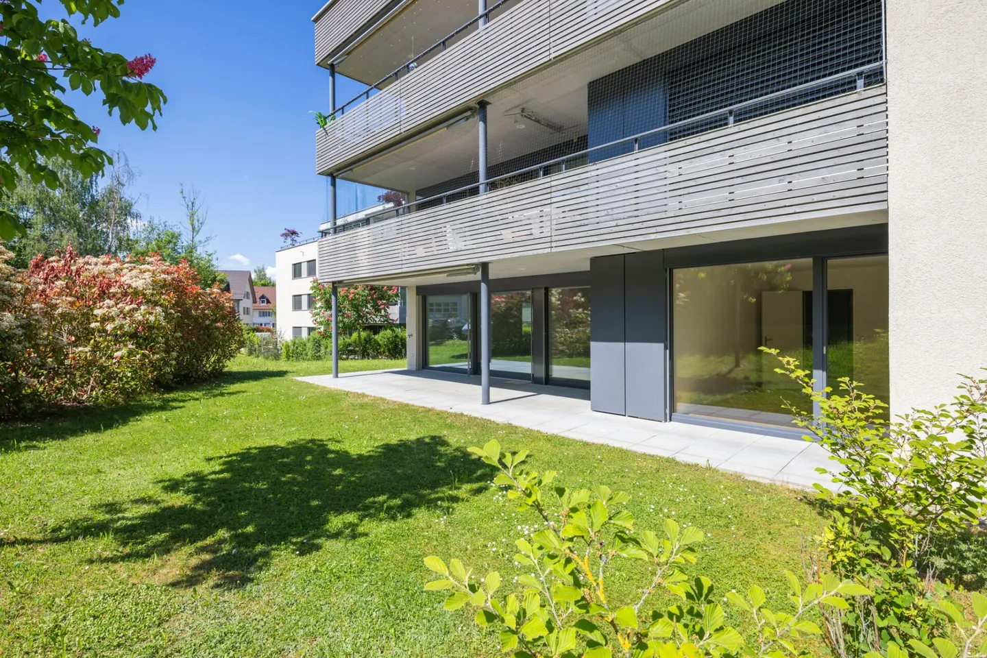 Appartement de jardin spacieux et lumineux de 3,5 pièces en construction Minergie - Photo 2 sur 14