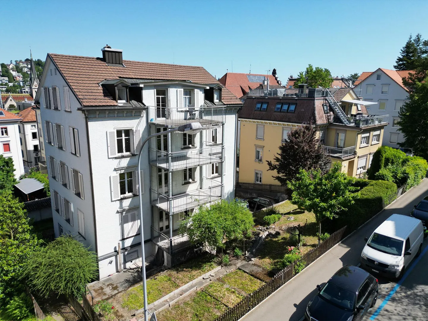 Zwei Mehrfamilienhäuser in St. Gallen - Foto 1 von 26