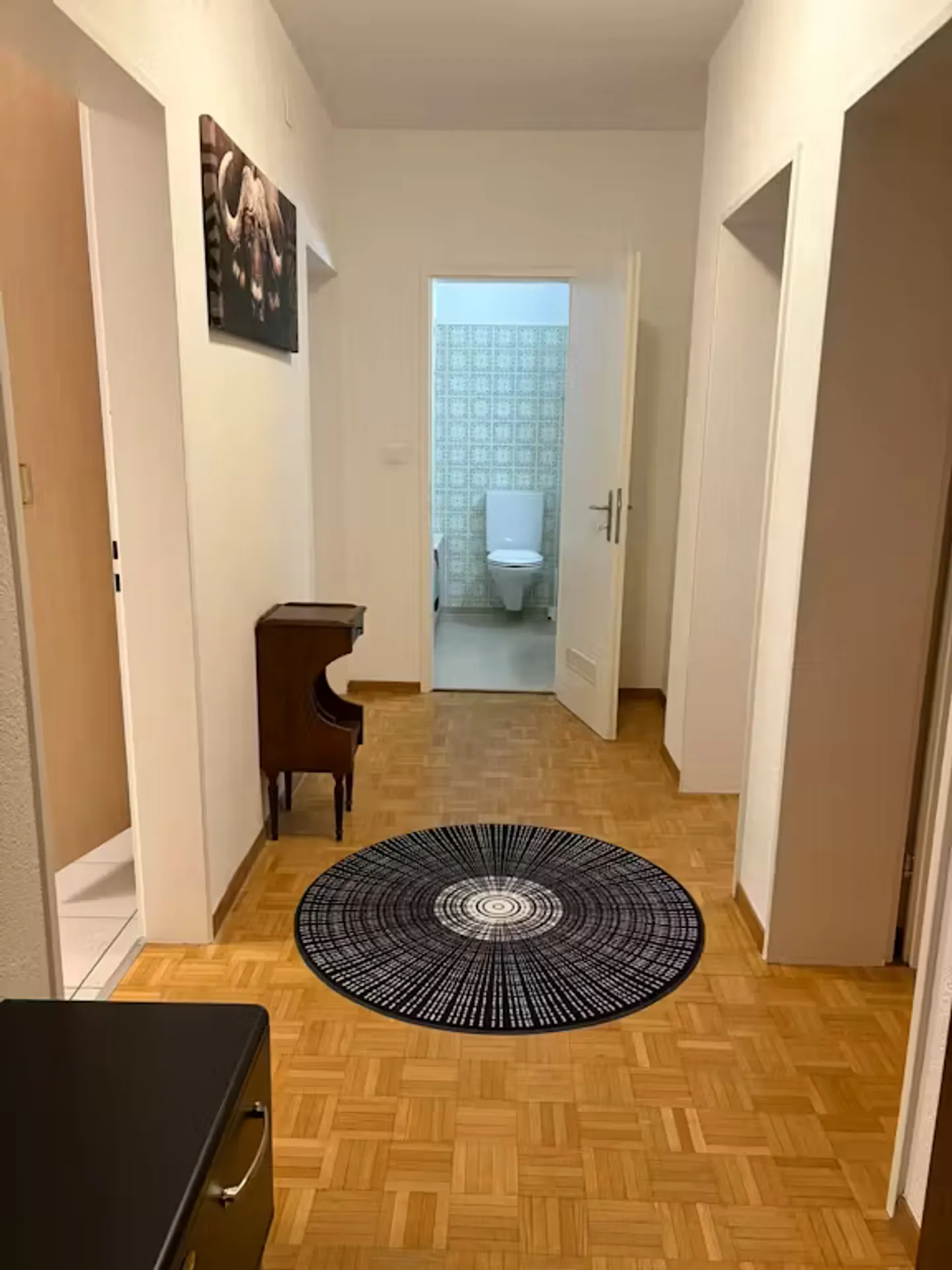 Charmantes Chalet in Zürich - Foto 8 von 10