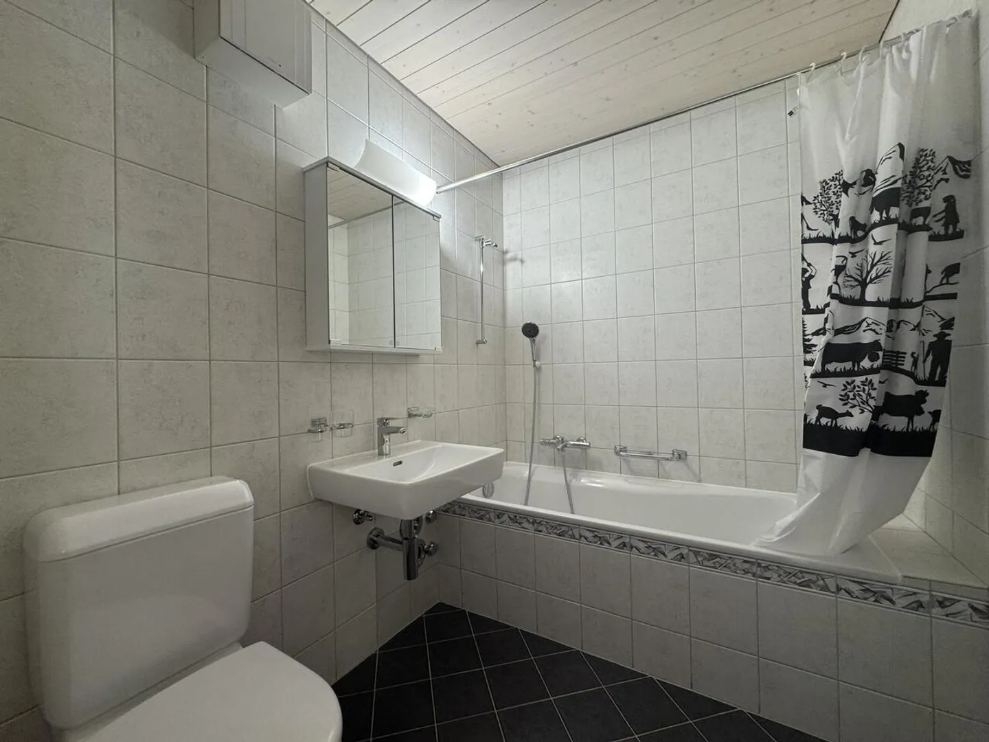 Grand appartement 4 pièces de 115 m² avec balcon – La Sagne - Foto 7 von 10
