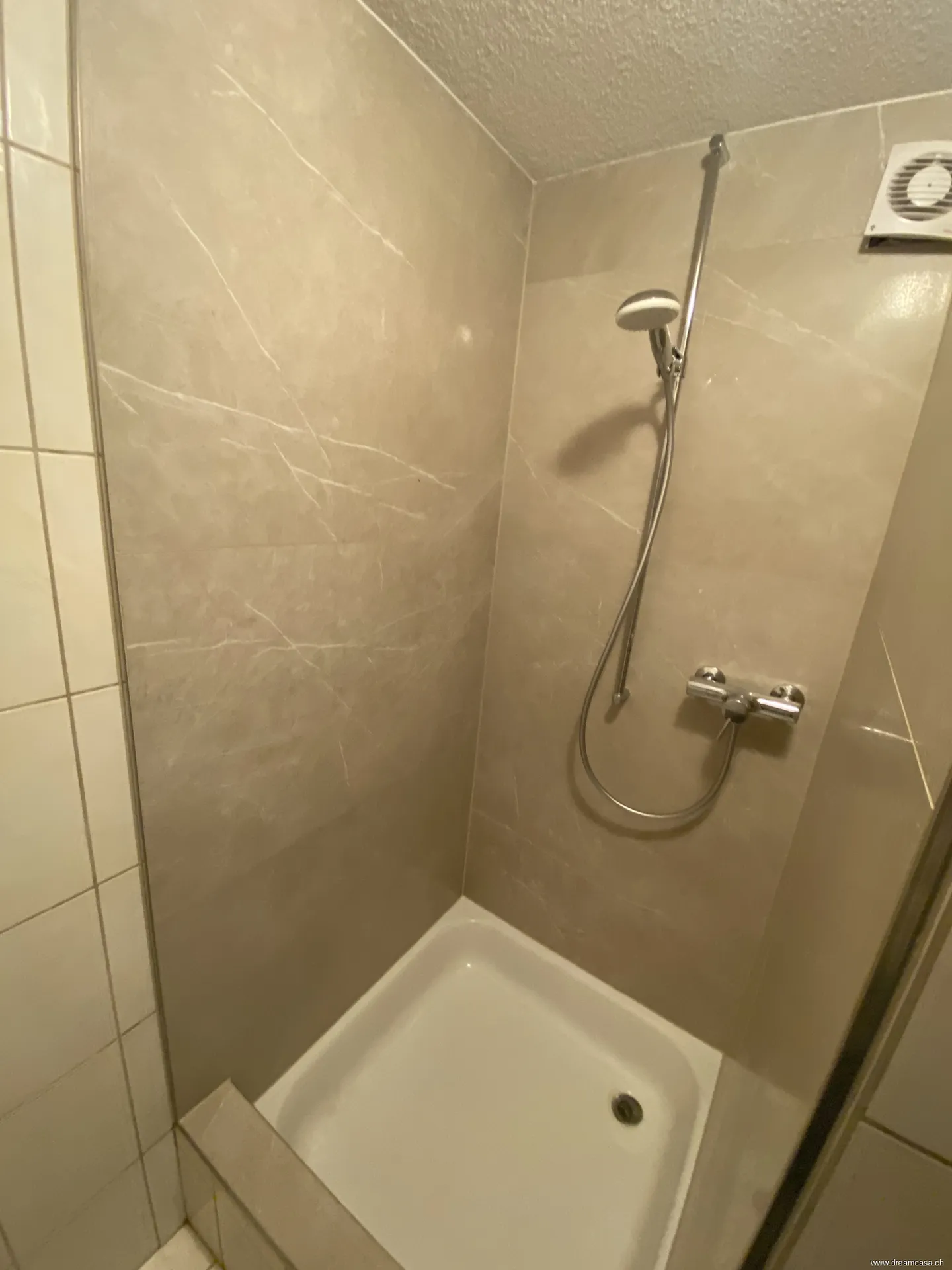 Zentrales Wohnen in sanierter Wohnung - Foto 6 von 6