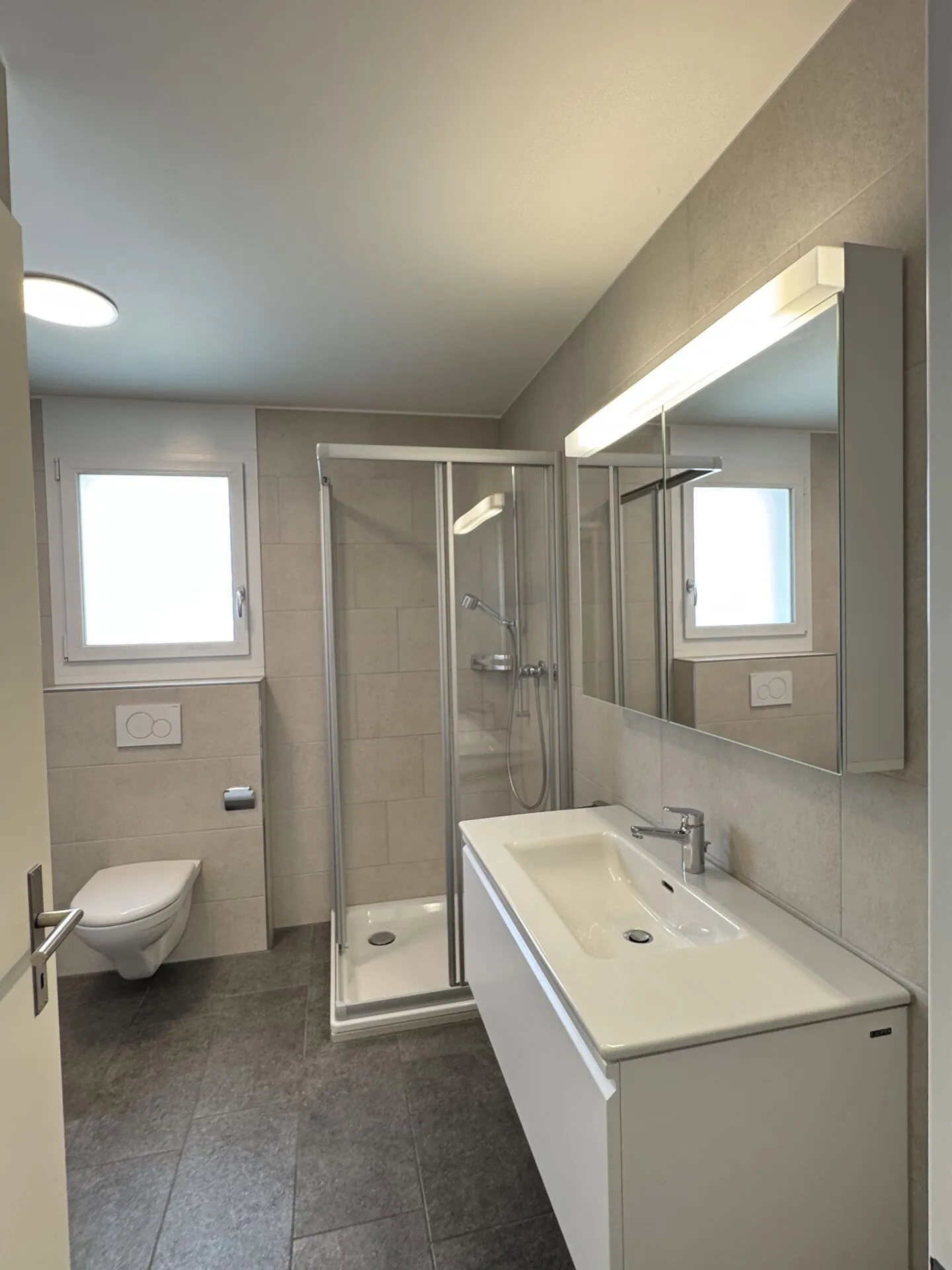 4.5 room apartment in modern development - Photo 7 of 9