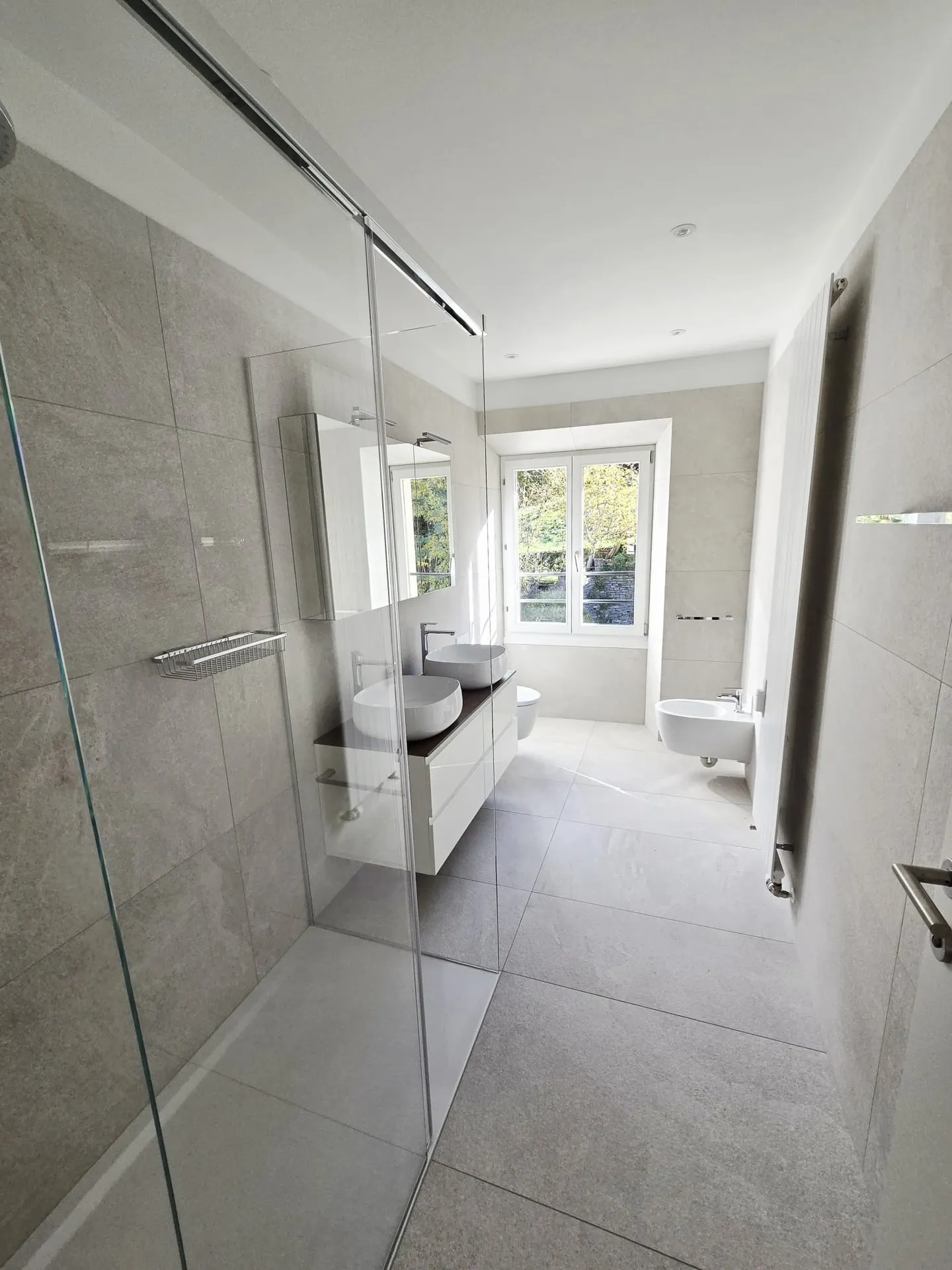 Renovated penthouse for rent in the historic center of Bellinzona - Photo 13 of 14