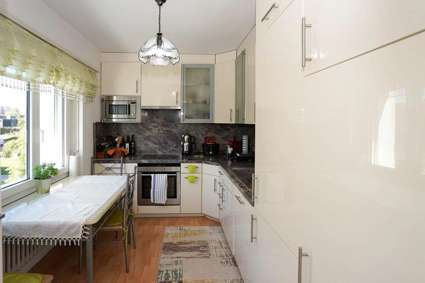 "41/2-Room Apartment" - Photo 4 of 12