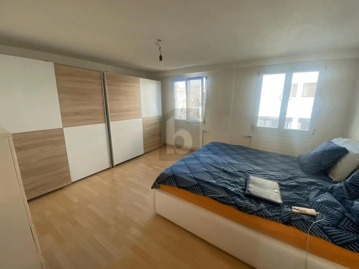 SPACIOUS, IN A CENTRAL LOCATION - Photo 3 of 6