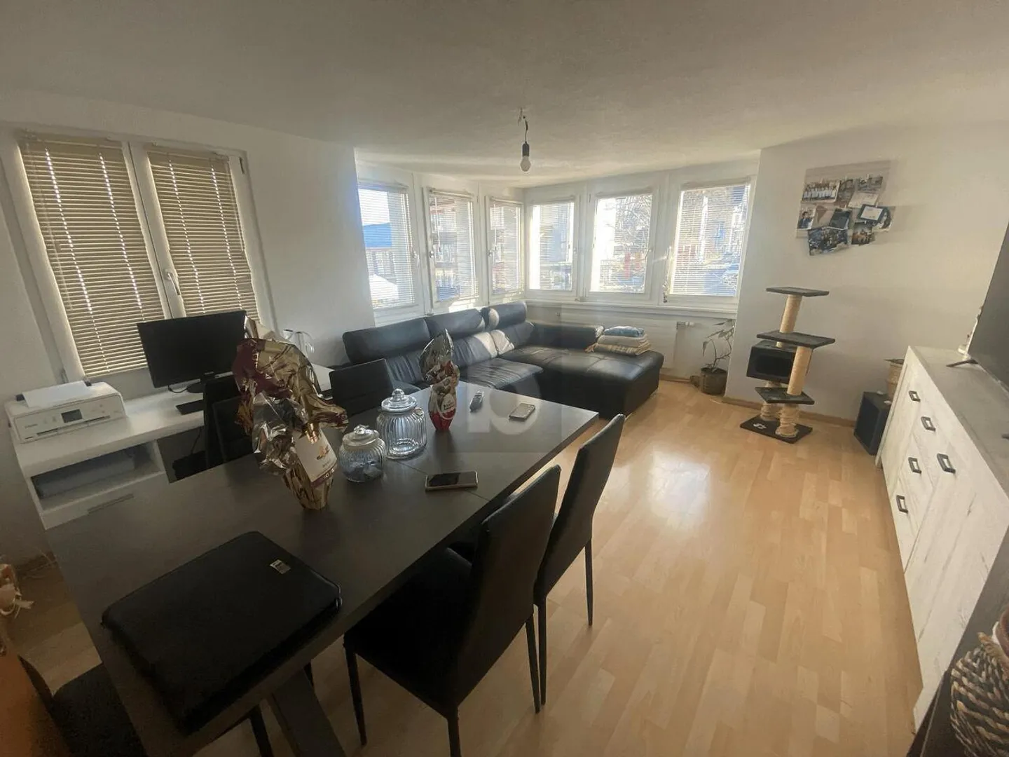 SPACIOUS, IN A CENTRAL LOCATION - Photo 1 of 6