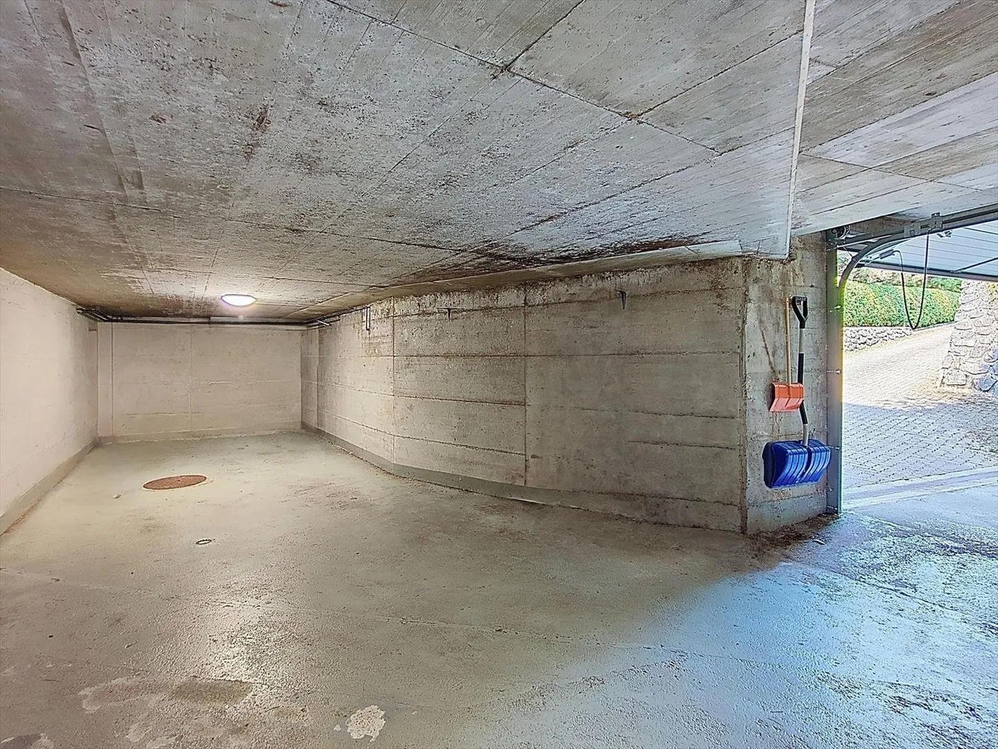 Esclusivo: Casa a schiera con 5,5 stanze, vista libera e bel giardino - Foto 16 di 19