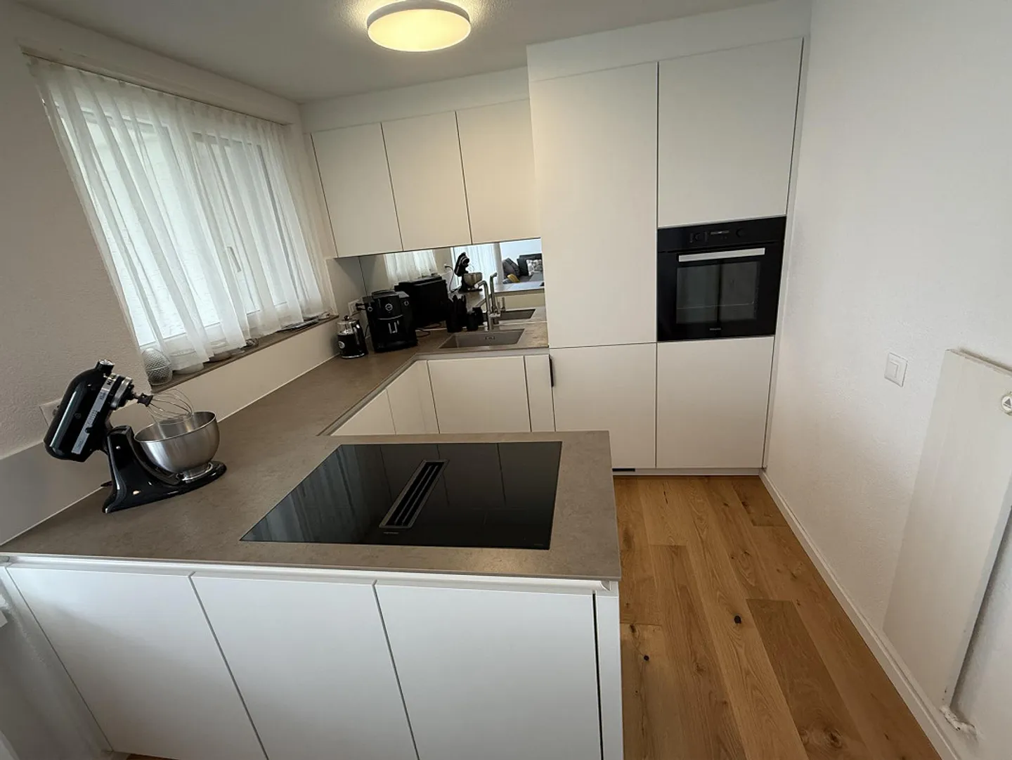 Appartamento al piano terra di 4,5 stanze a Schübelbach con giardino - Foto 8 di 11