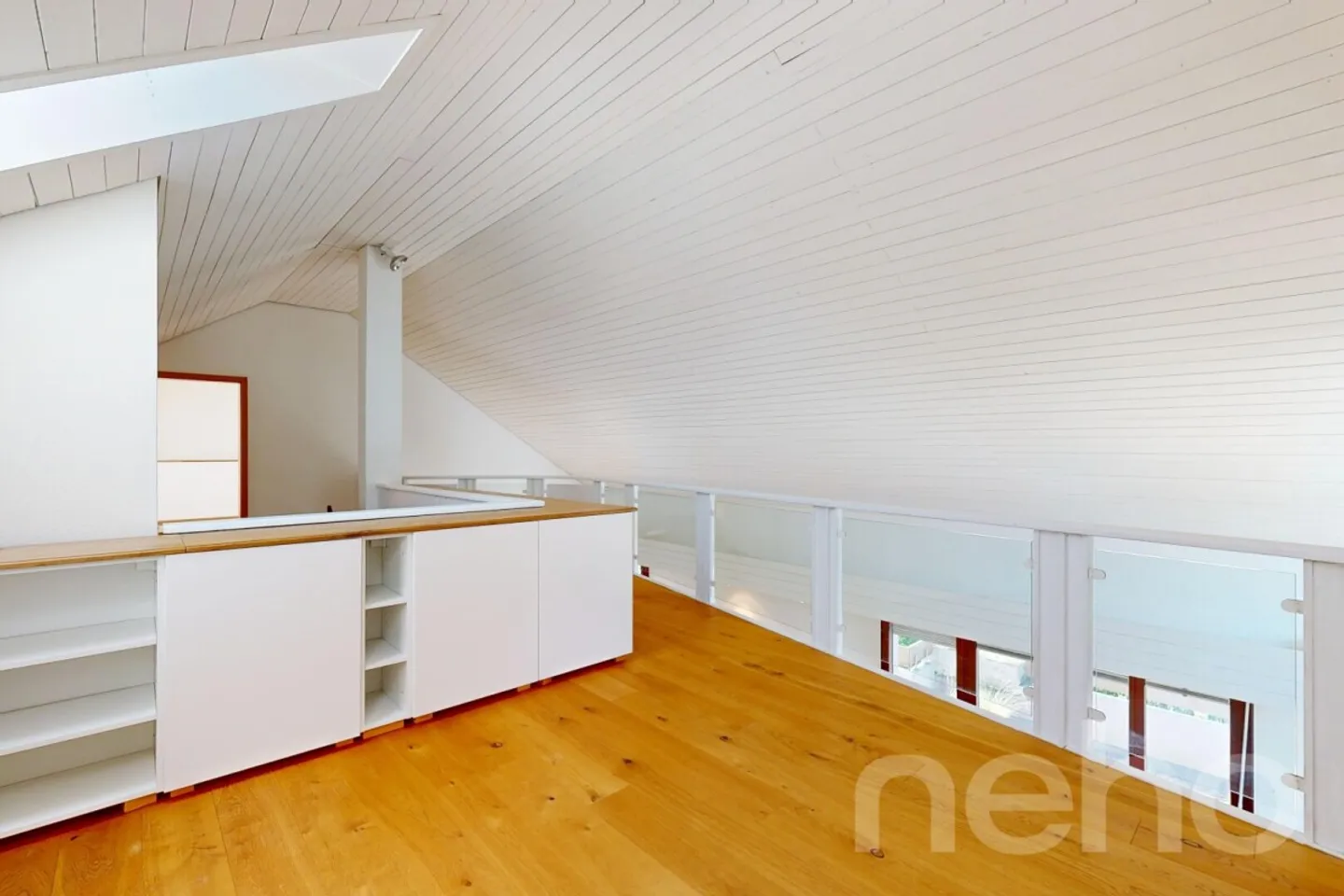 Attique élégante avec terrasse - Photo 9 sur 13
