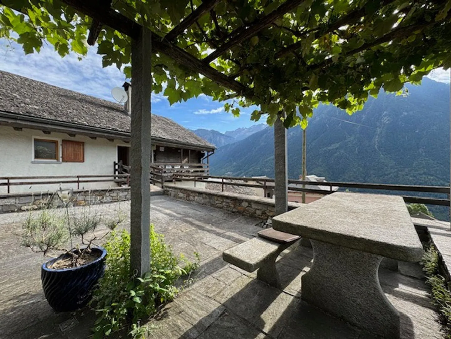 Chalet Incantevole in Valle di Blenio - Foto 1 di 13