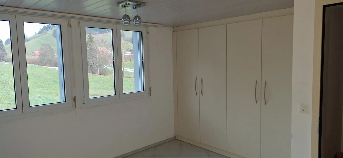 Erstbezug: 5 1/2 Zimmer Wohnung mit traumhafter Aussicht - Foto 7 von 13