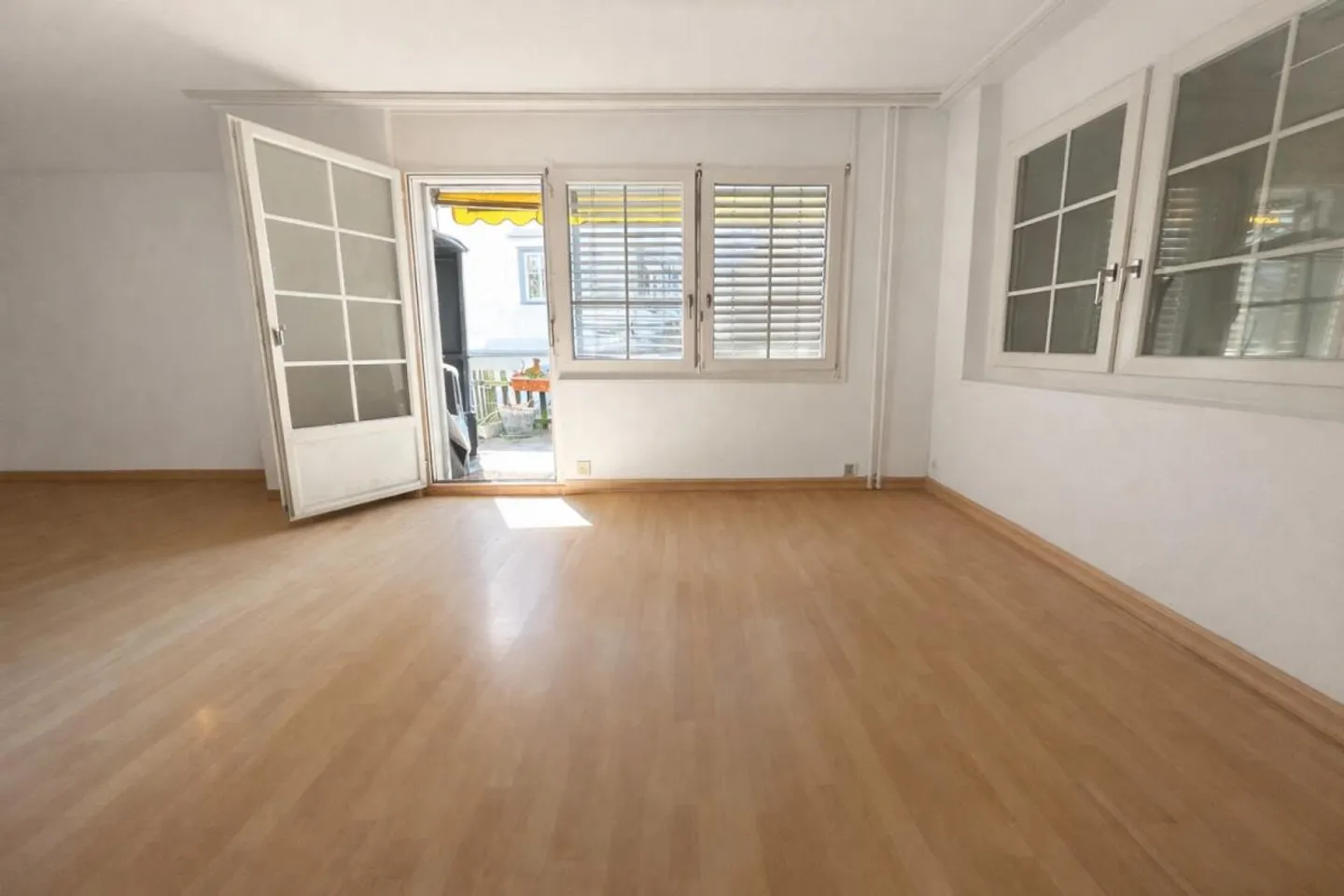 Appartement lumineux 1.5 pièces - Photo 2 sur 8