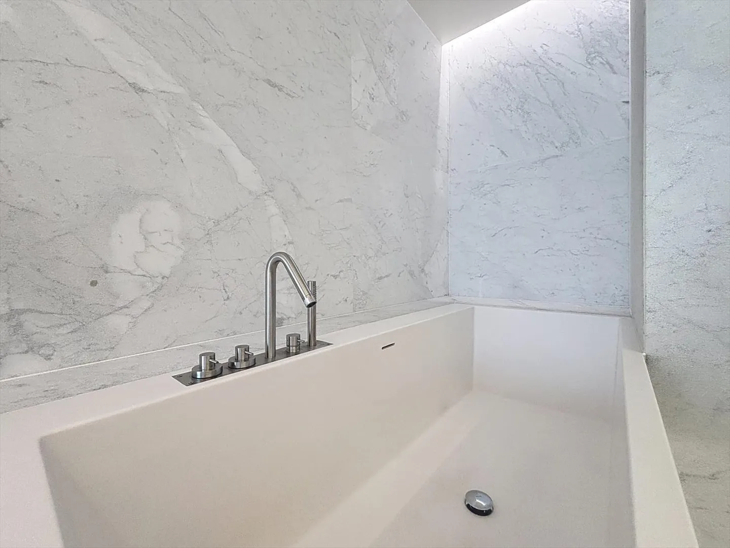 Appartamento 4 stanze - Foto 8 di 11