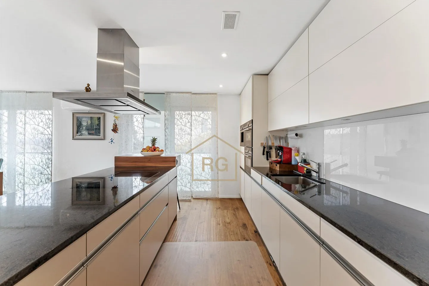 Moderno appartamento con terrazza di 4,5 stanze a Triengen - Foto 8 di 17