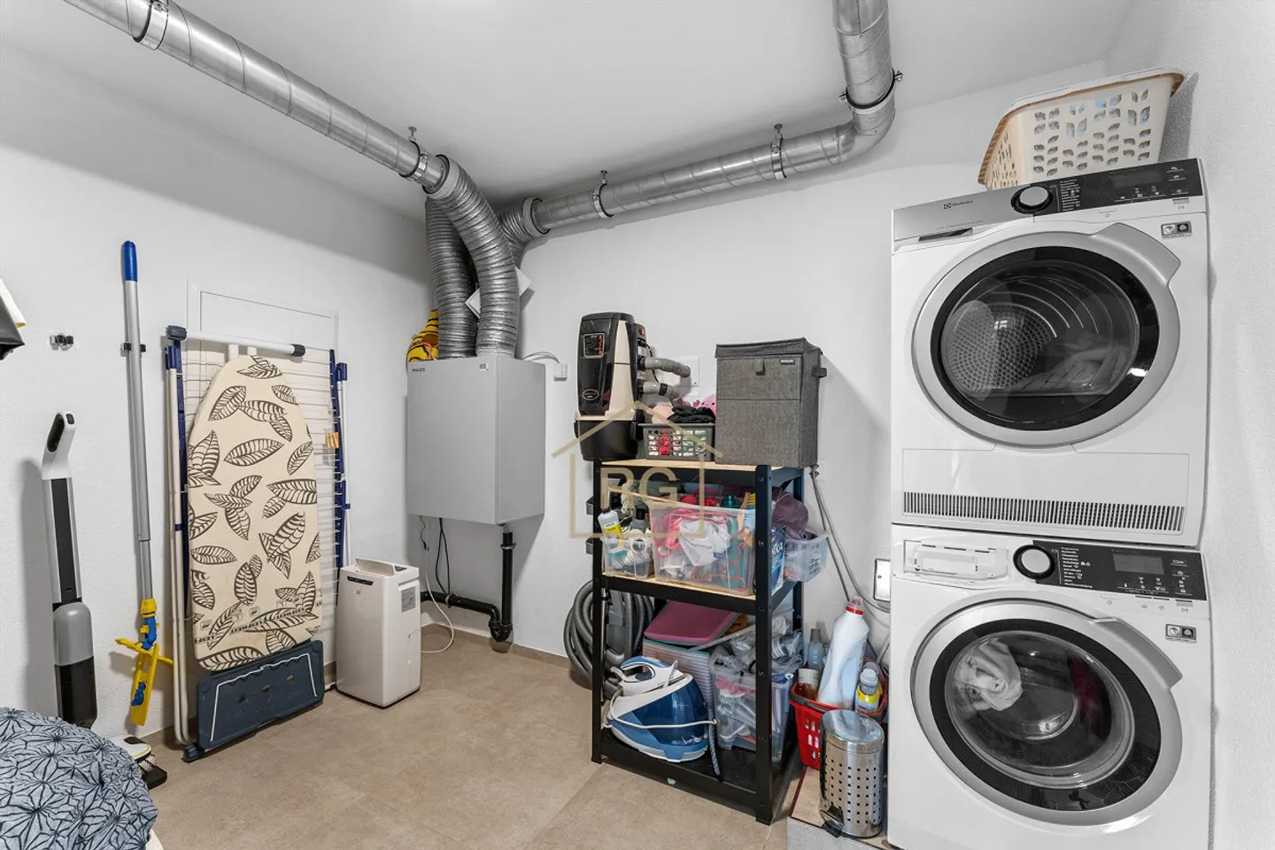 Moderno appartamento con terrazza di 4,5 stanze a Triengen - Foto 17 di 17