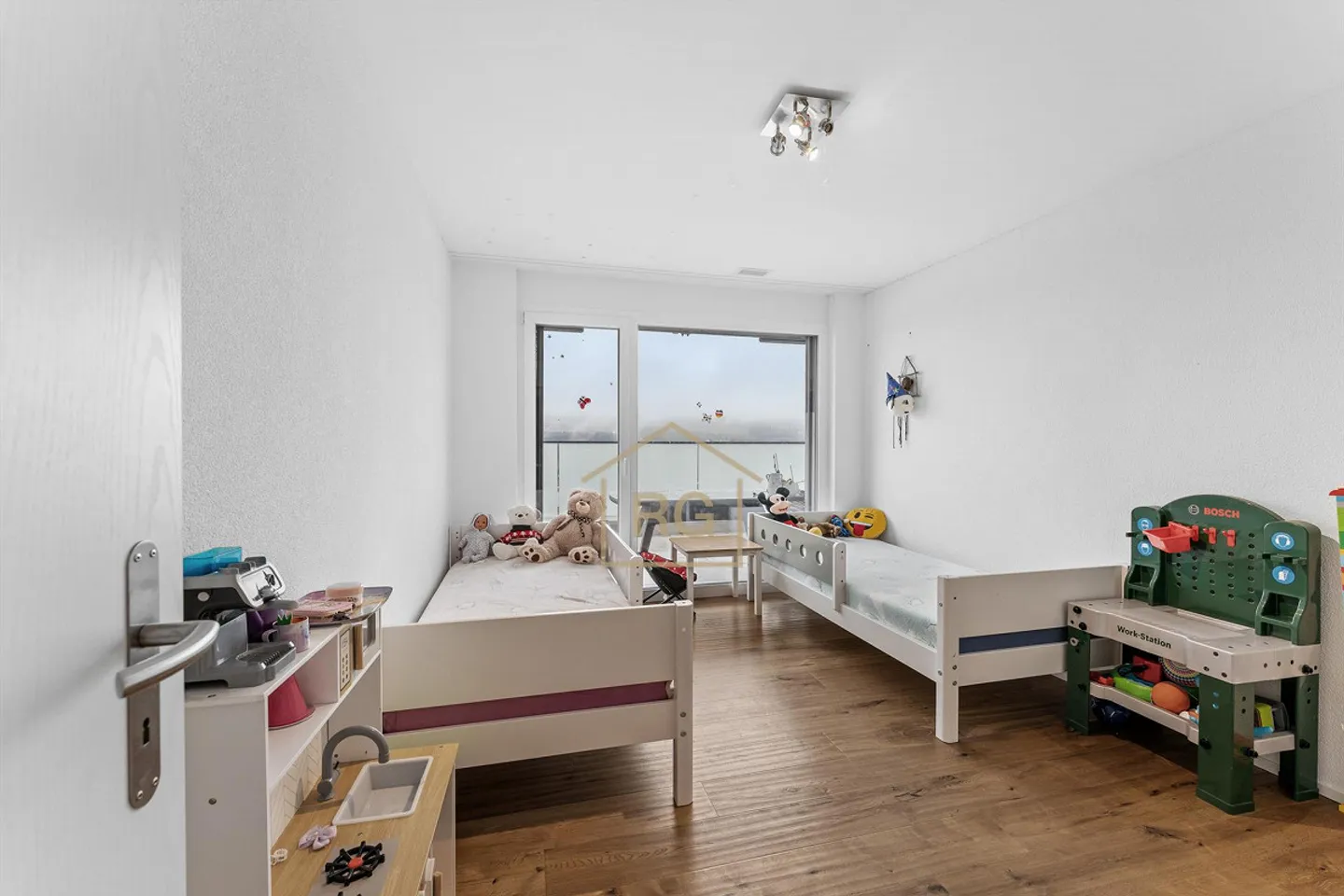 Moderno appartamento con terrazza di 4,5 stanze a Triengen - Foto 14 di 17