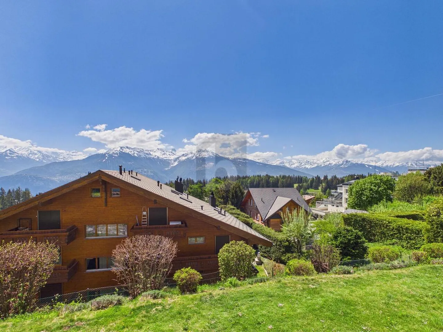 SUNNY, MODERN WITH PANORAMIC VIEW - Photo 1 of 6