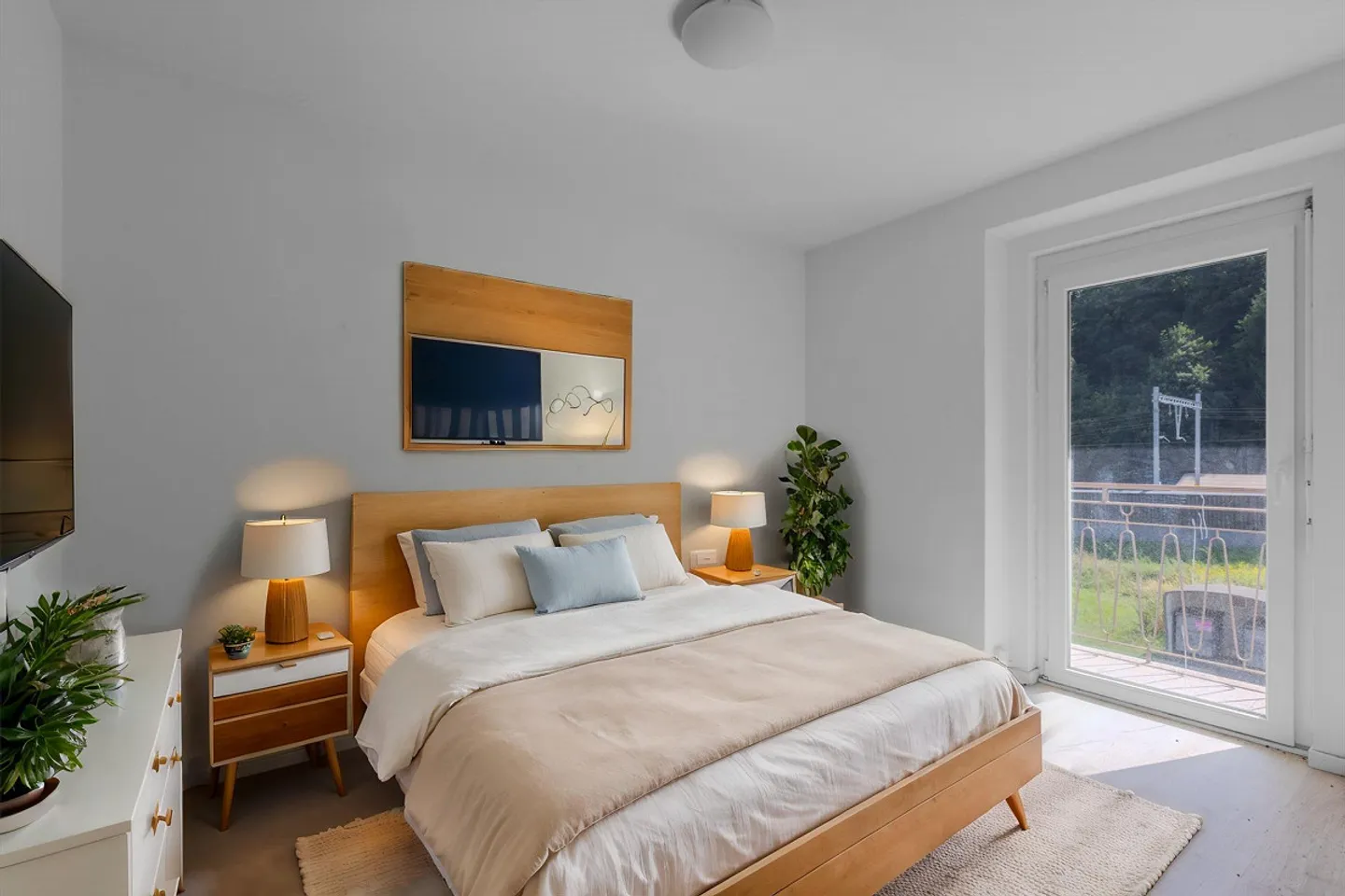 INVESTISSEMENT - MAISON MULTIFAMILIALE DANS LE LEVENTINESE - Photo 6 sur 9