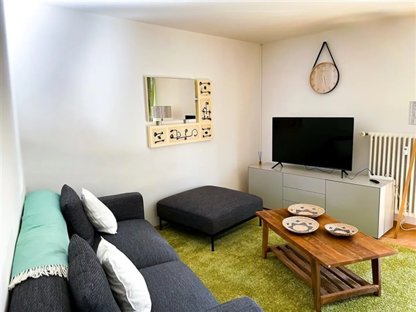 «Moderne und helle 3,5-Zimmer-Wohnung, voll möbliert, erstklassige Lage, Adliswil» - Foto 3 von 11